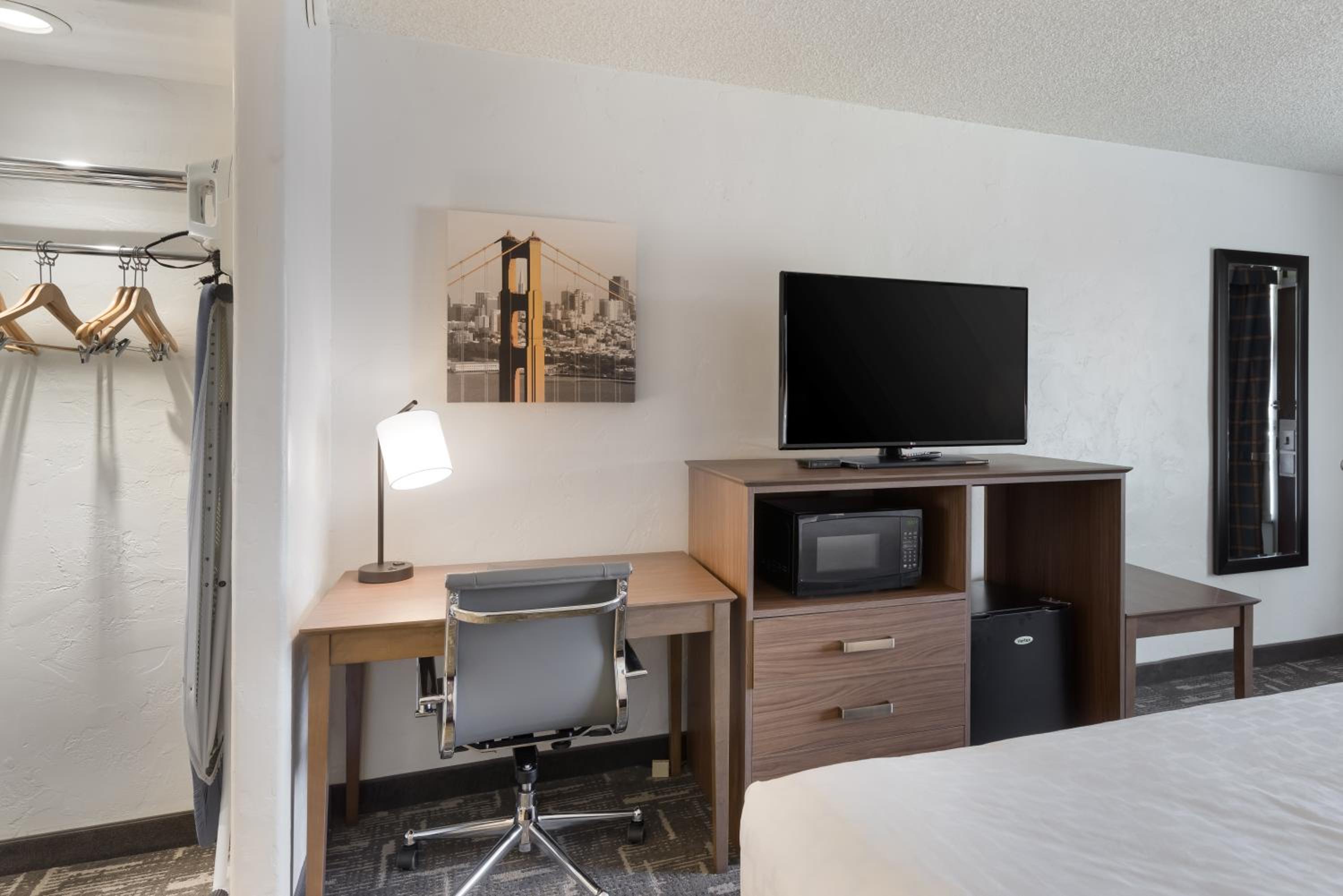 Clarion Hotel Concord-Walnut Creek