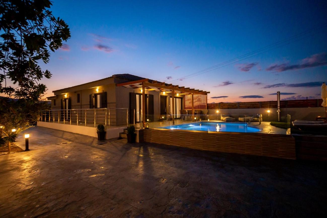 Aurelia Villa photo 2