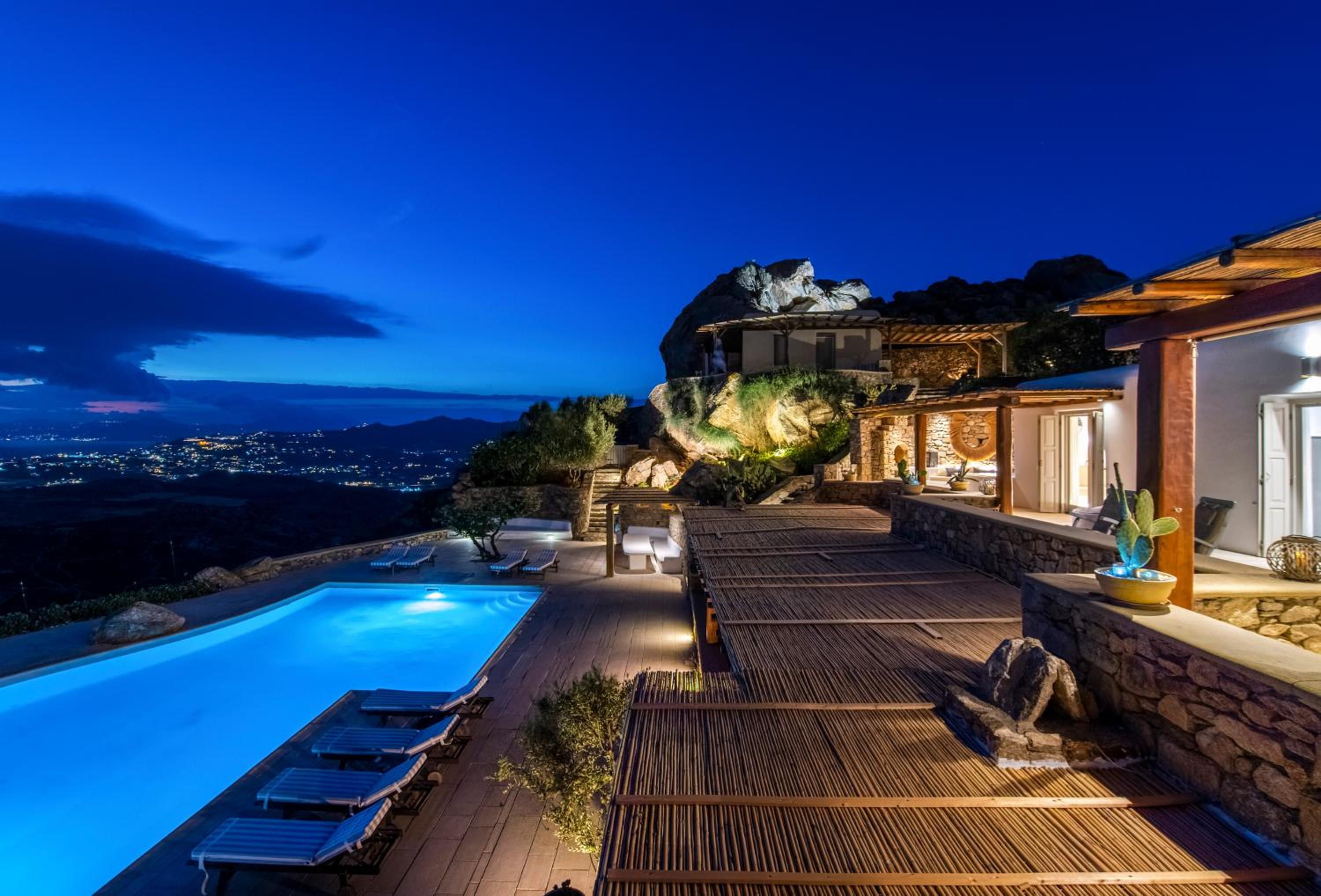 Hyperion Villa by LLB Mykonos