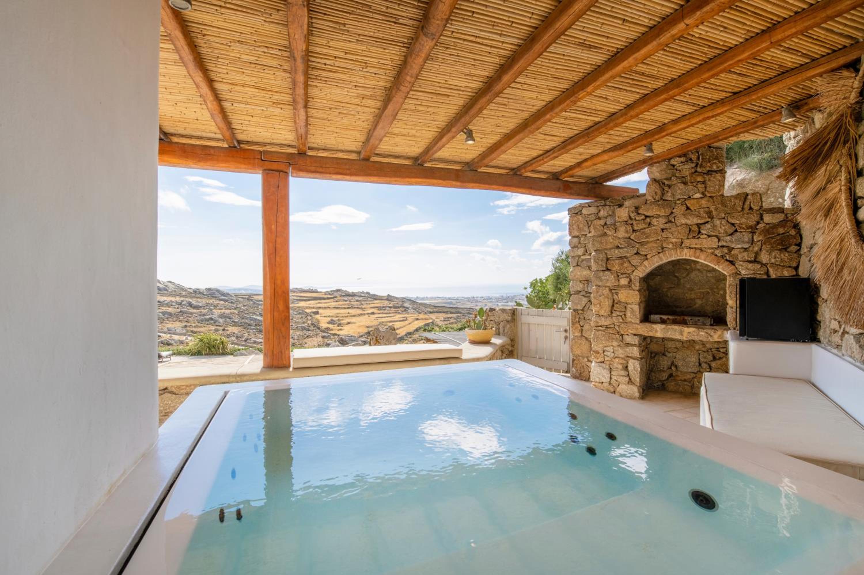 Hyperion Villa by LLB Mykonos