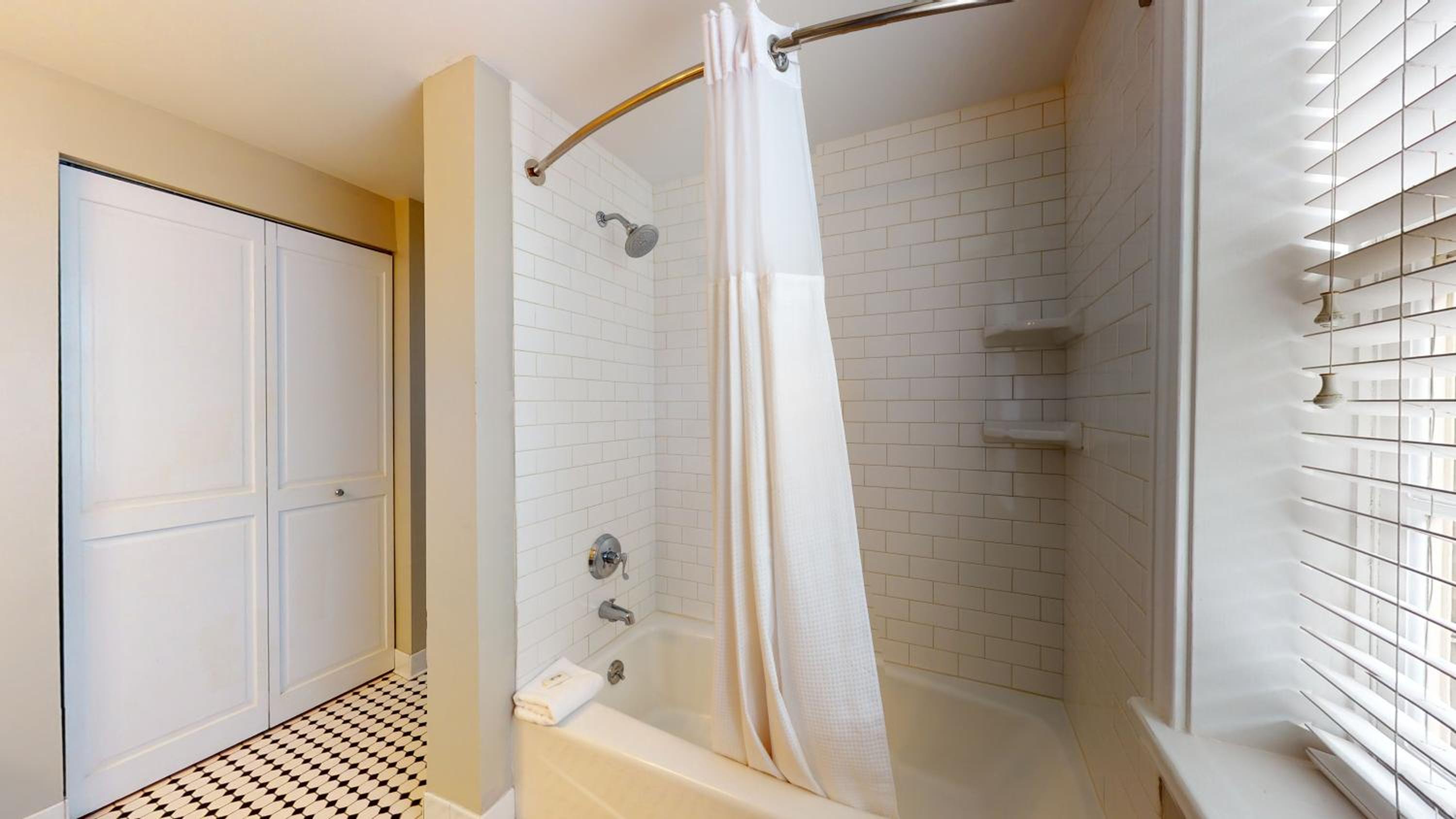 The Presidents' Quarters Inn