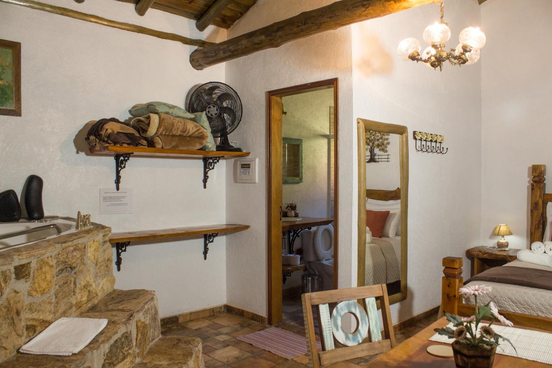 Pousada Chales Rancho Caipira