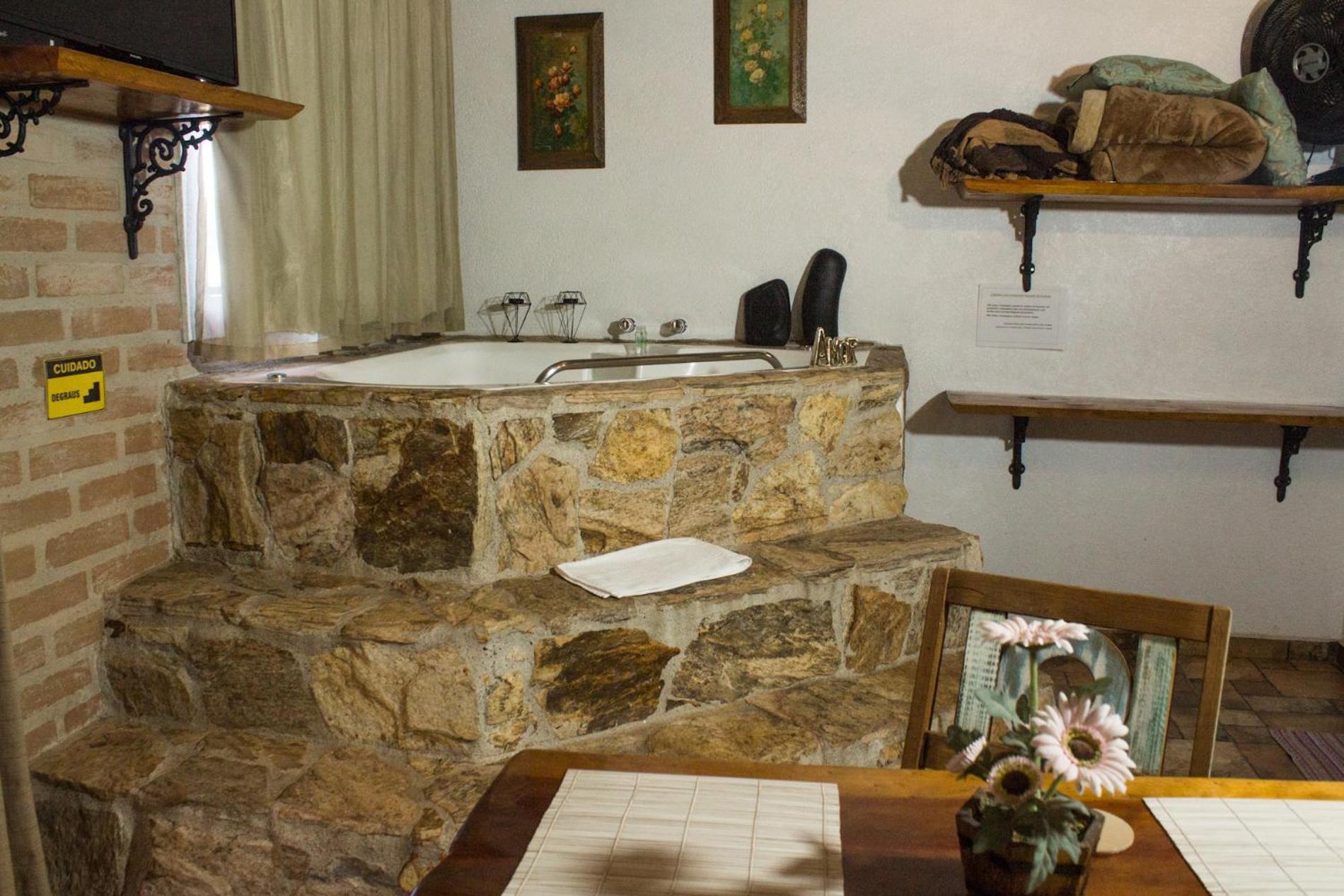 Pousada Chales Rancho Caipira