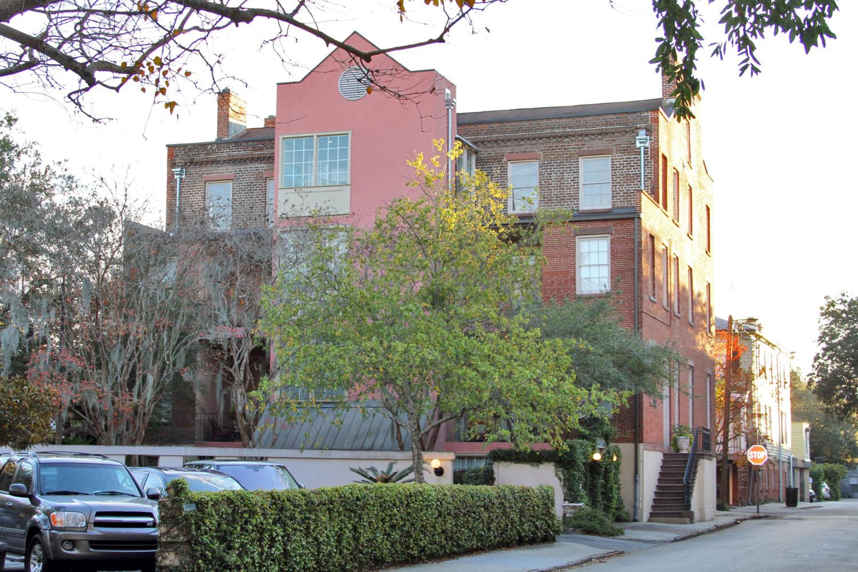 The Presidents' Quarters Inn
