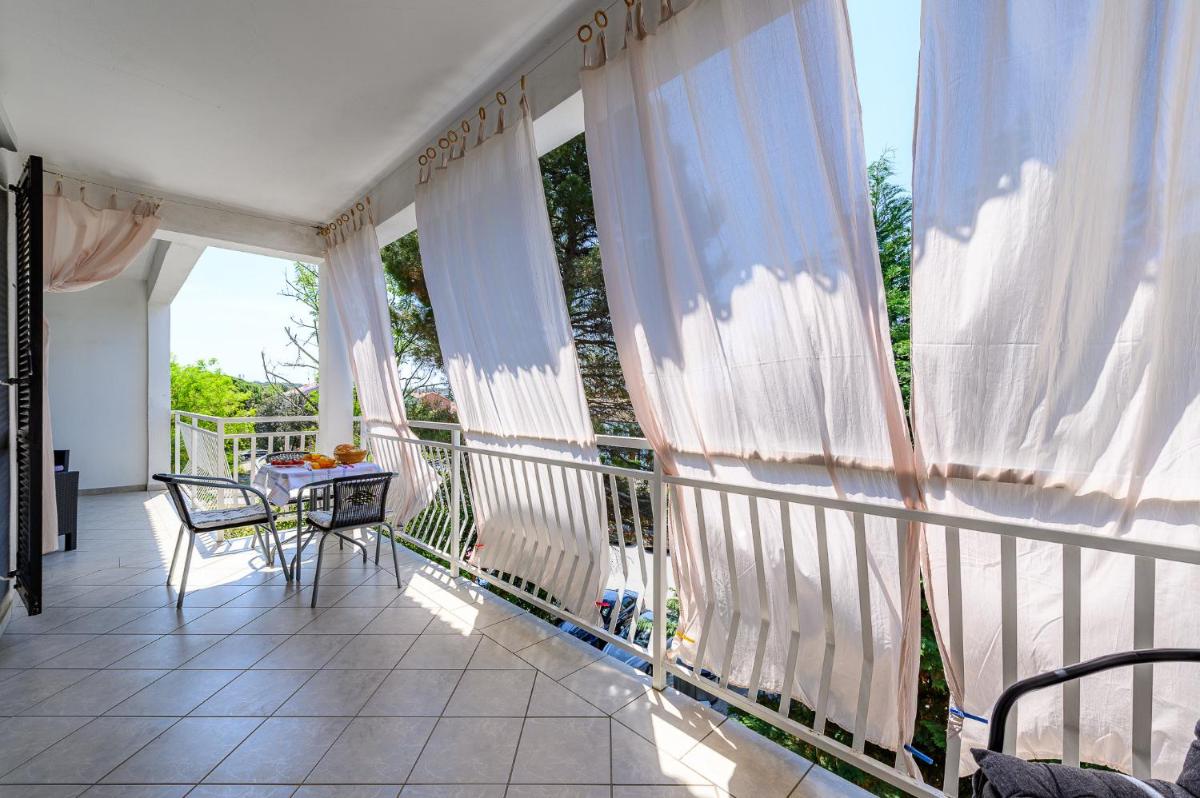 Apartman Beti view 3
