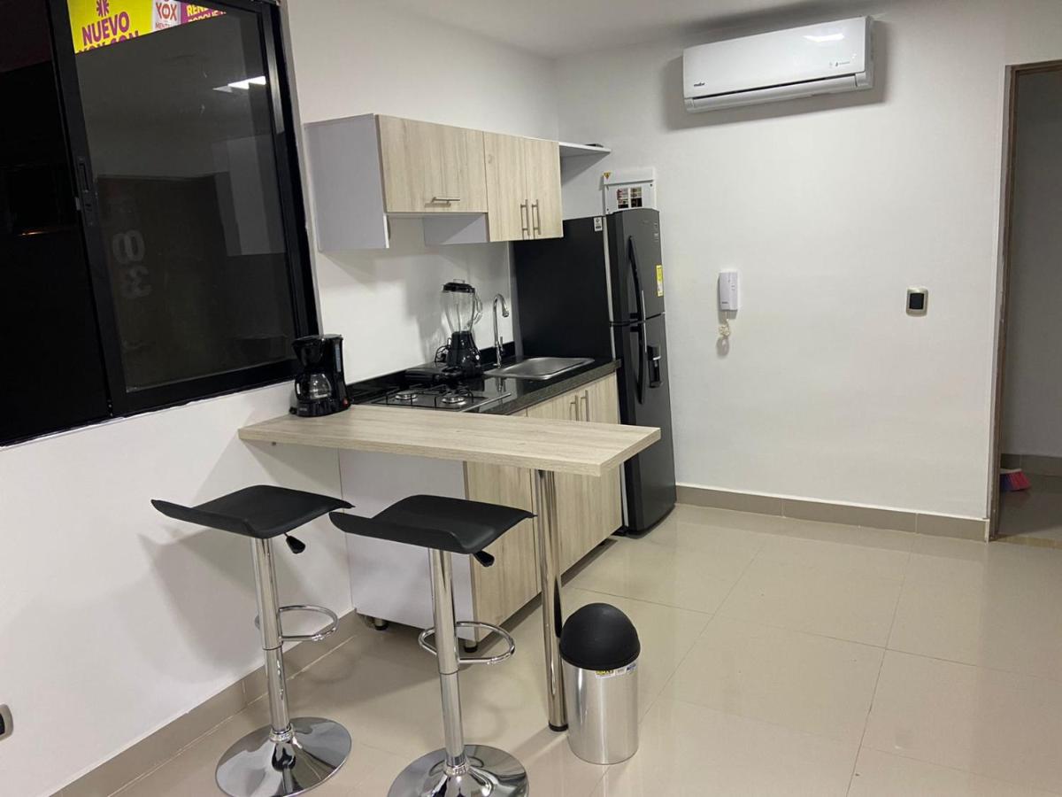 Aparta Suites 503 Granada Cali view 2