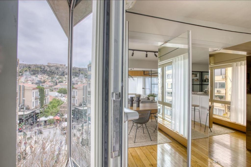 Sunny Luxury Loft,Stunning Acropolis View, Jacuzzi