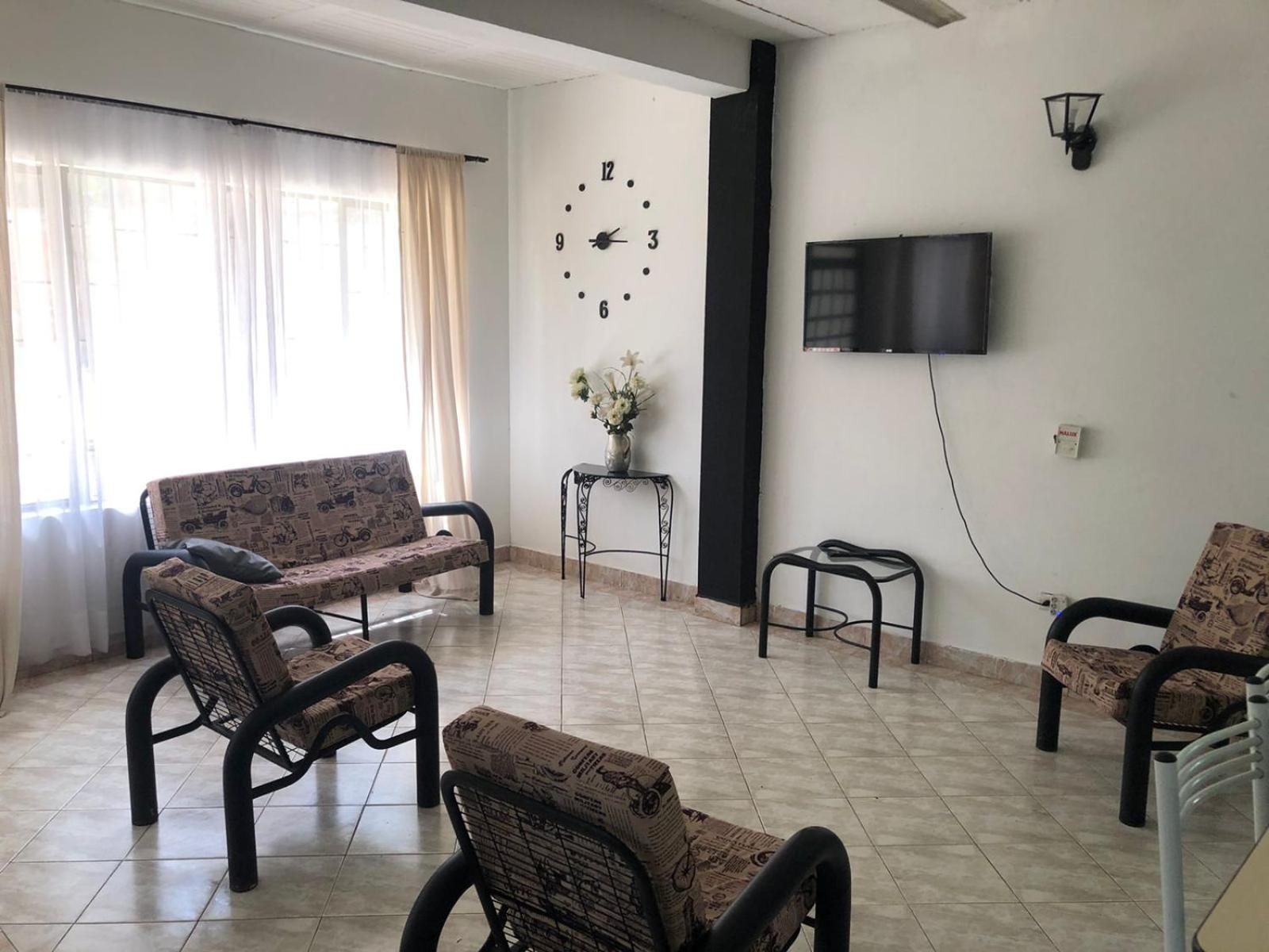 Villa Rubens, Casa familiar con piscina privada
