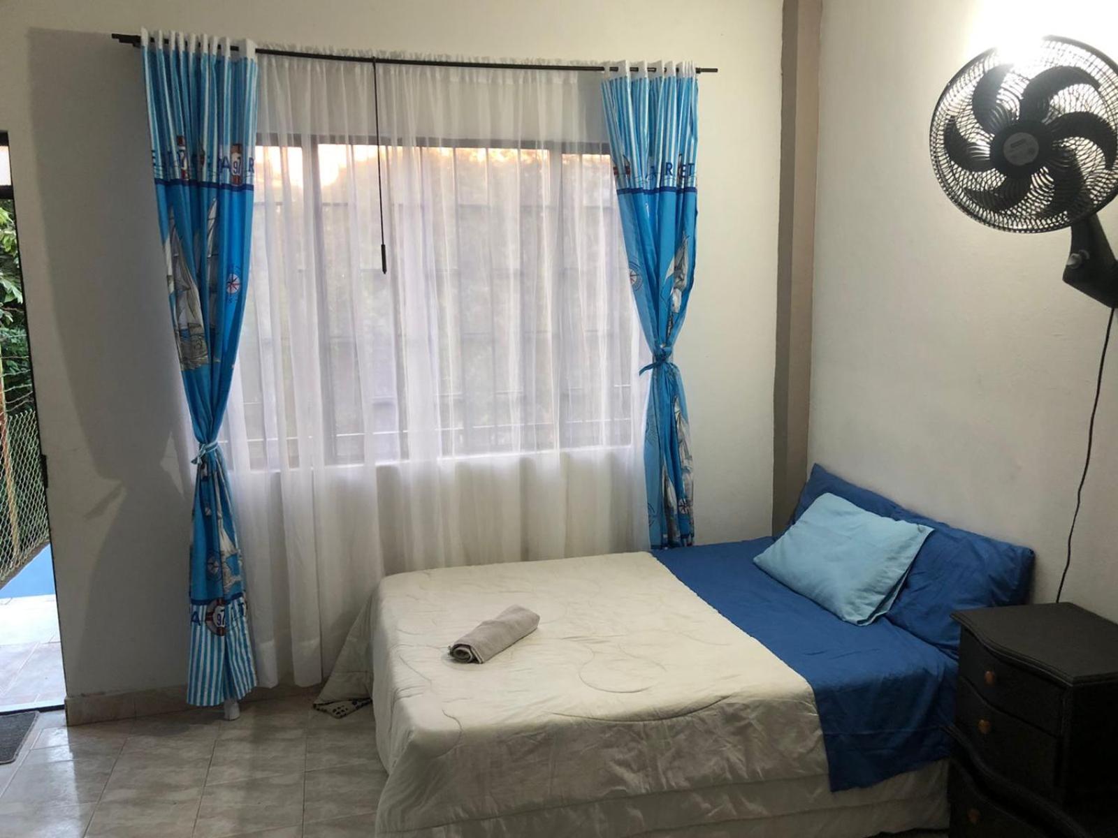 Villa Rubens, Casa familiar con piscina privada