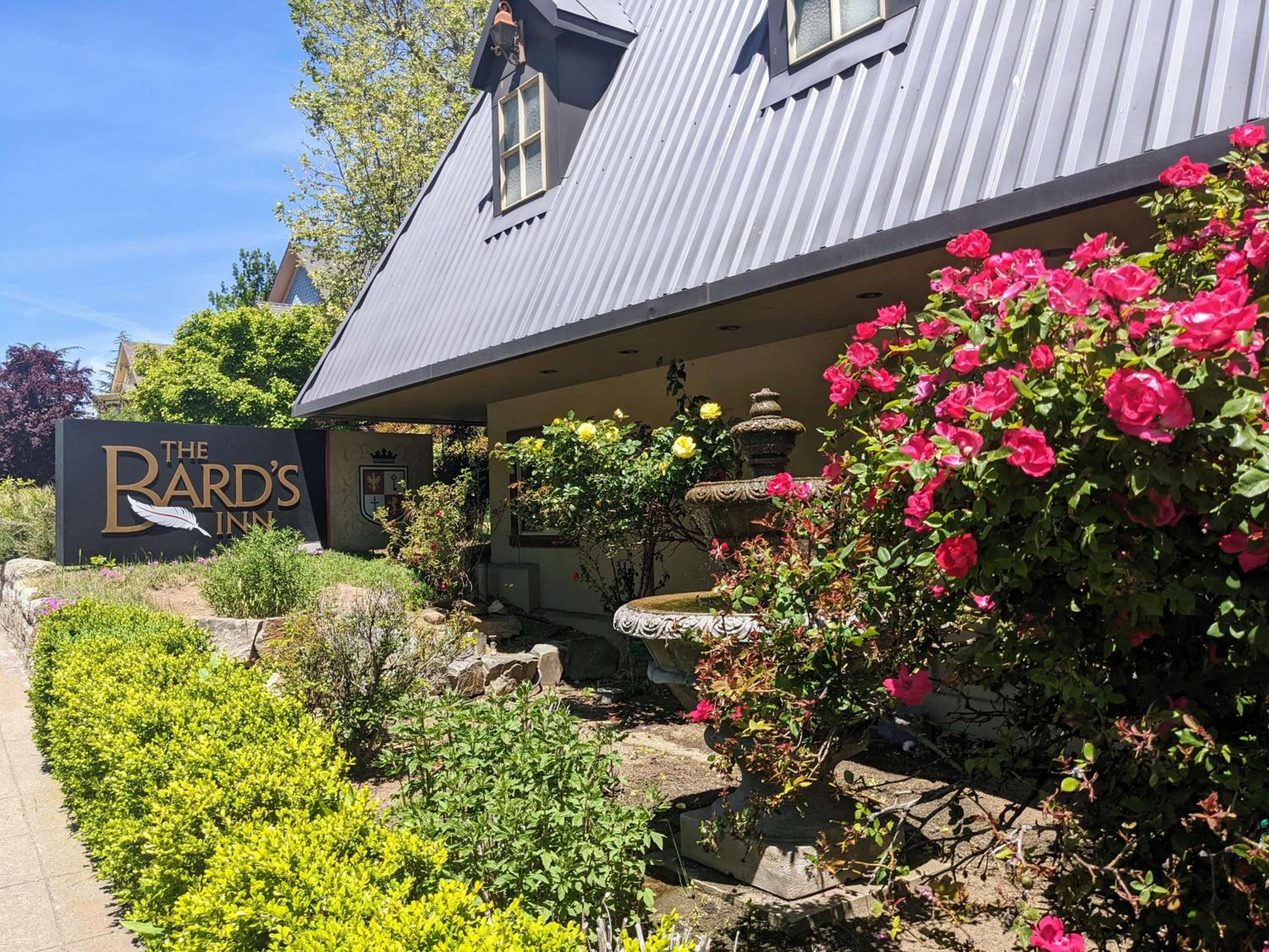 Ashland Vacations - The Bard's Inn - BW Signature Collection by Best Western - Property Image 1