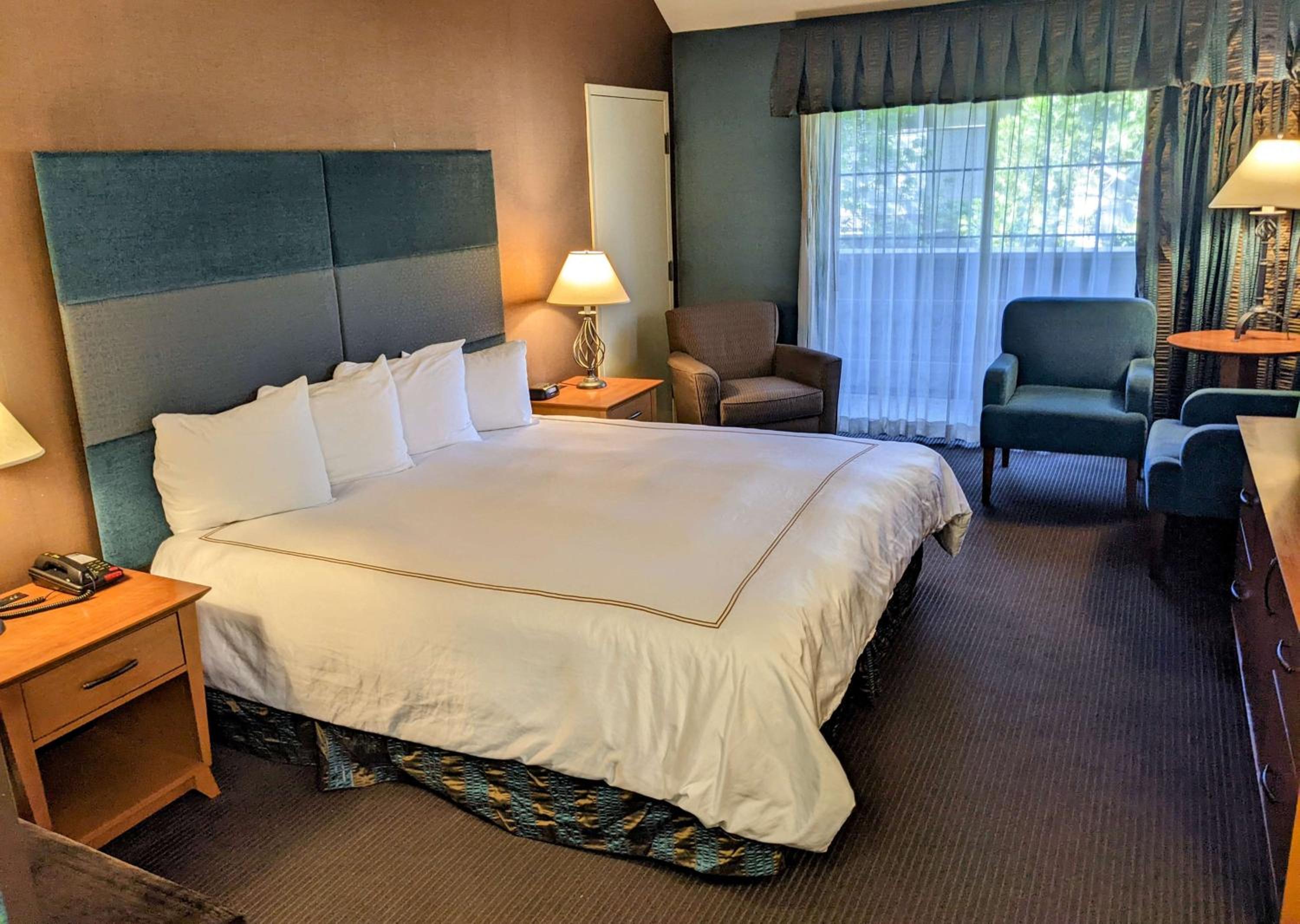 Ashland Vacations - The Bard's Inn - BW Signature Collection by Best Western - Property Image 4