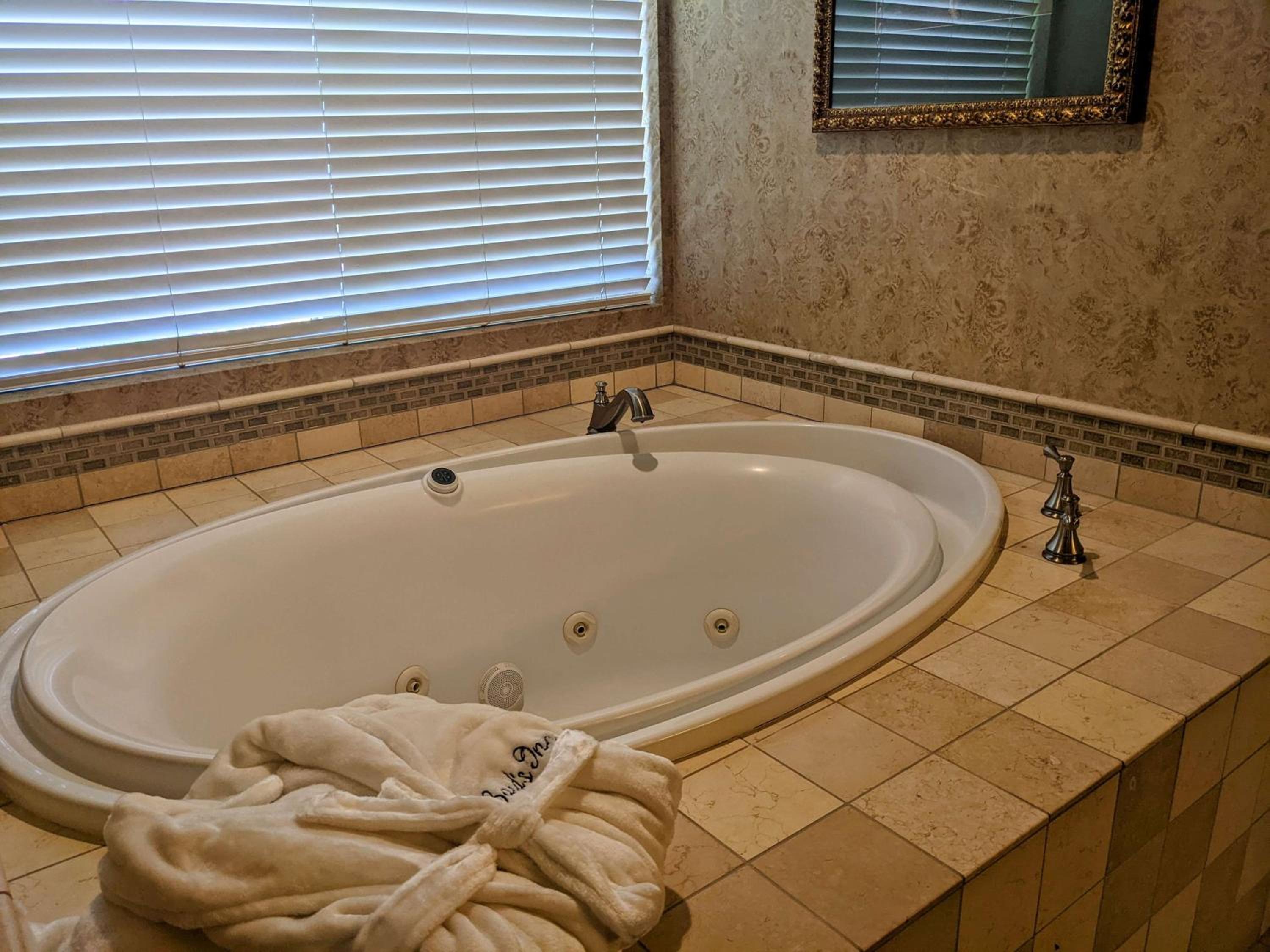 Ashland Vacations - The Bard's Inn - BW Signature Collection by Best Western - Property Image 14