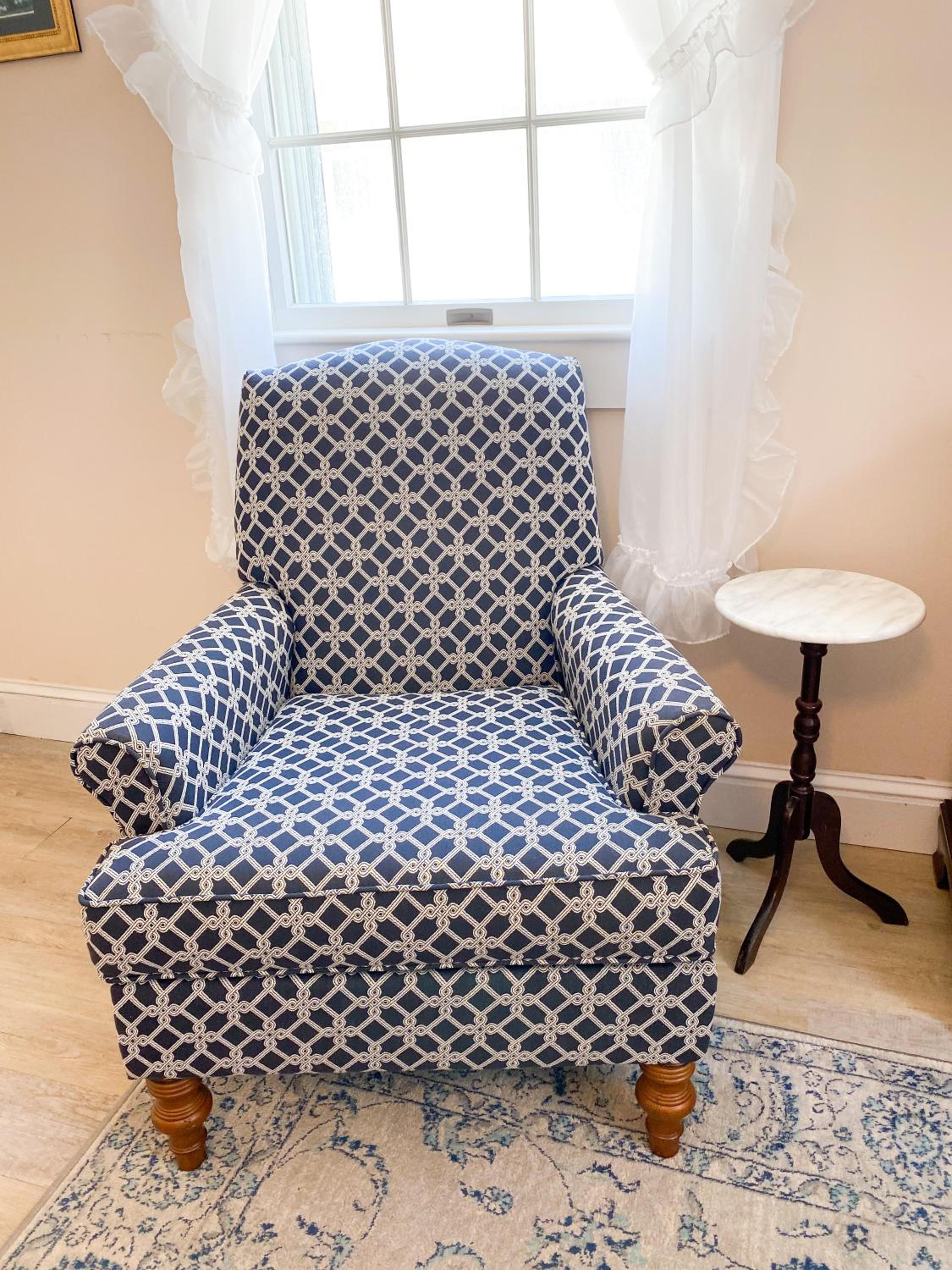 By The Sea Guests Bed & Breakfast and Suites