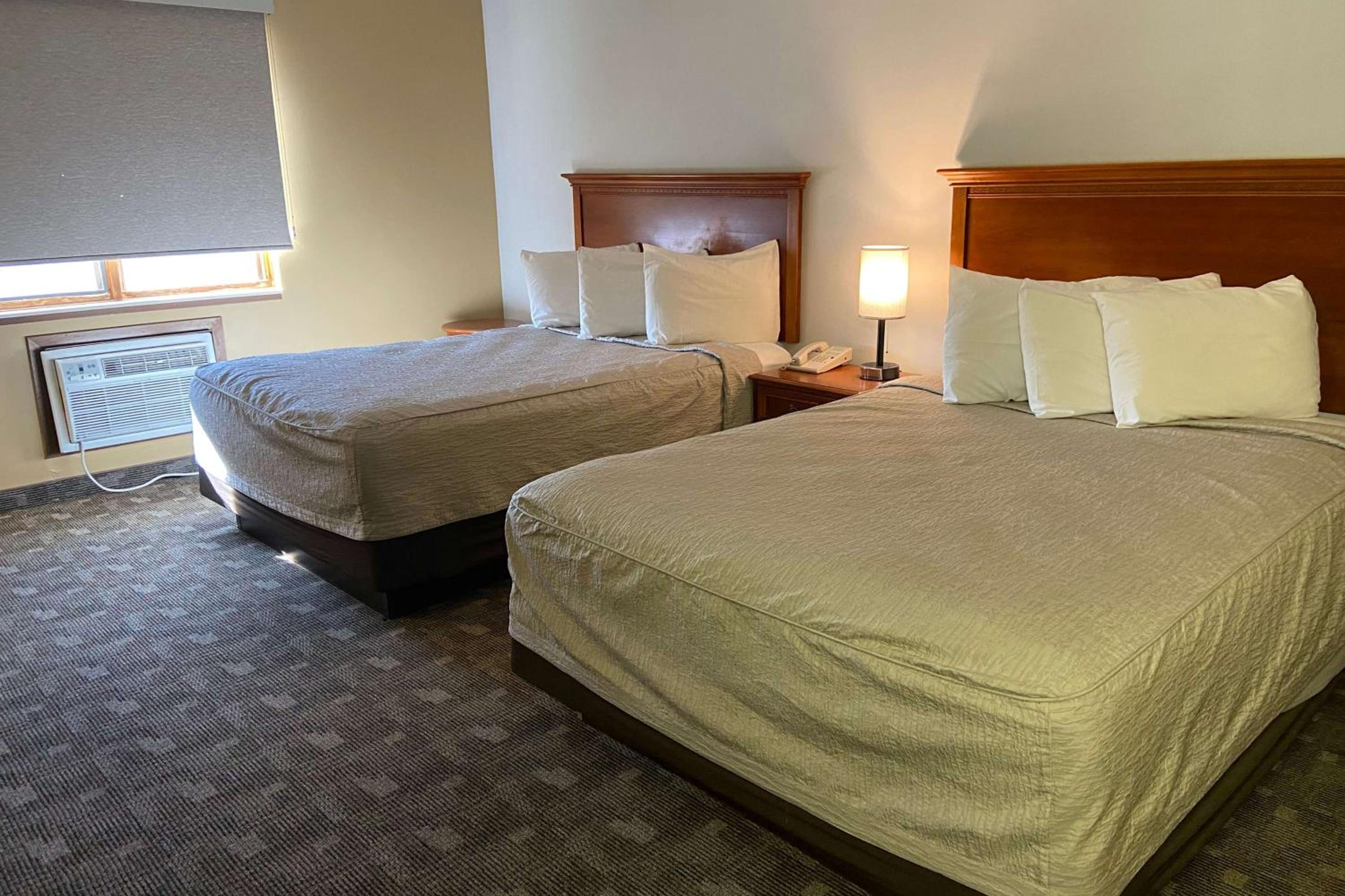 Pierre Vacations - Governors Inn a Travelodge by Wyndham - Property Image 2