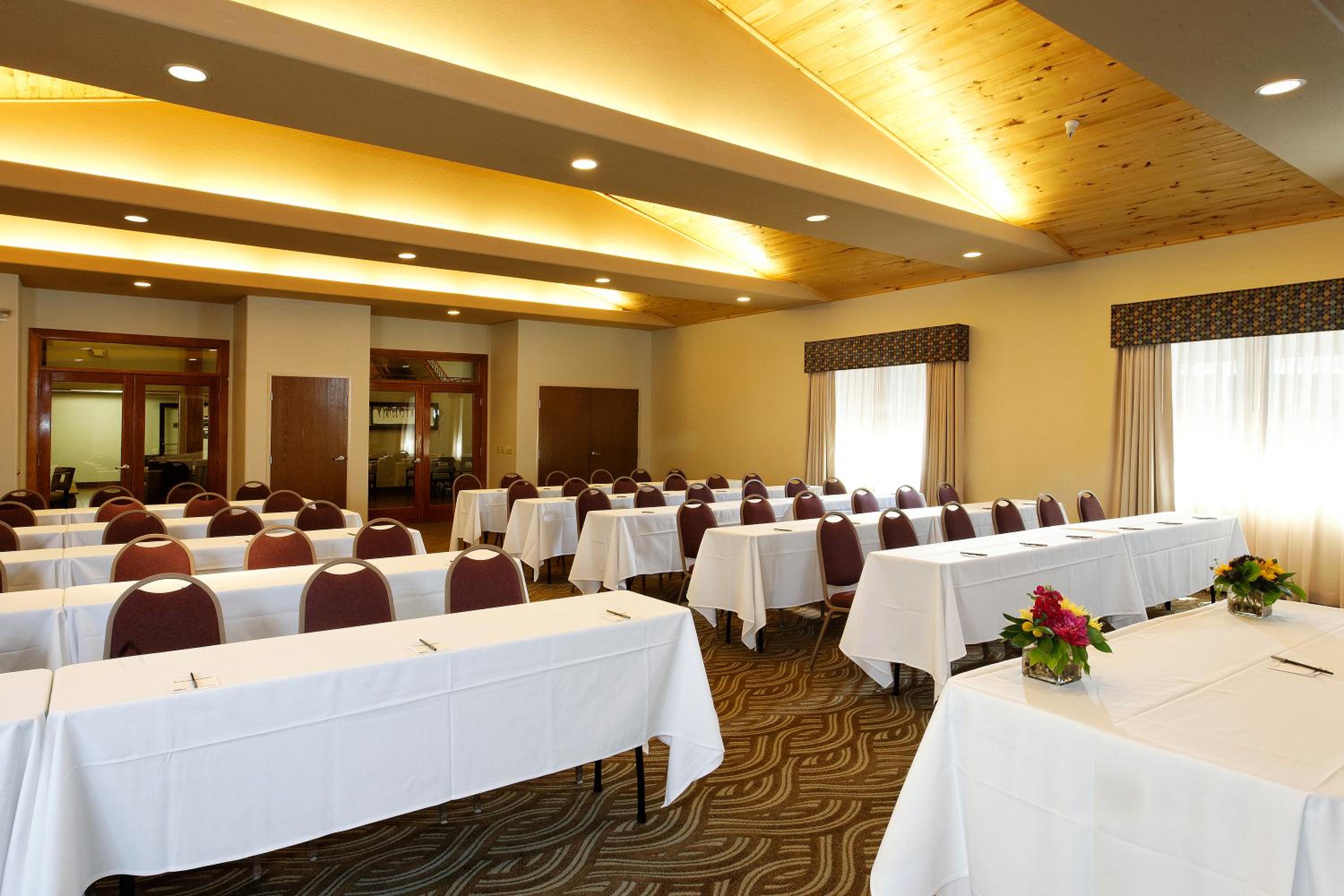 Montrose Vacations - Holiday Inn Express Hotel  Suites Montrose - Black Canyon Area, an IHG Hotel - Property Image 3