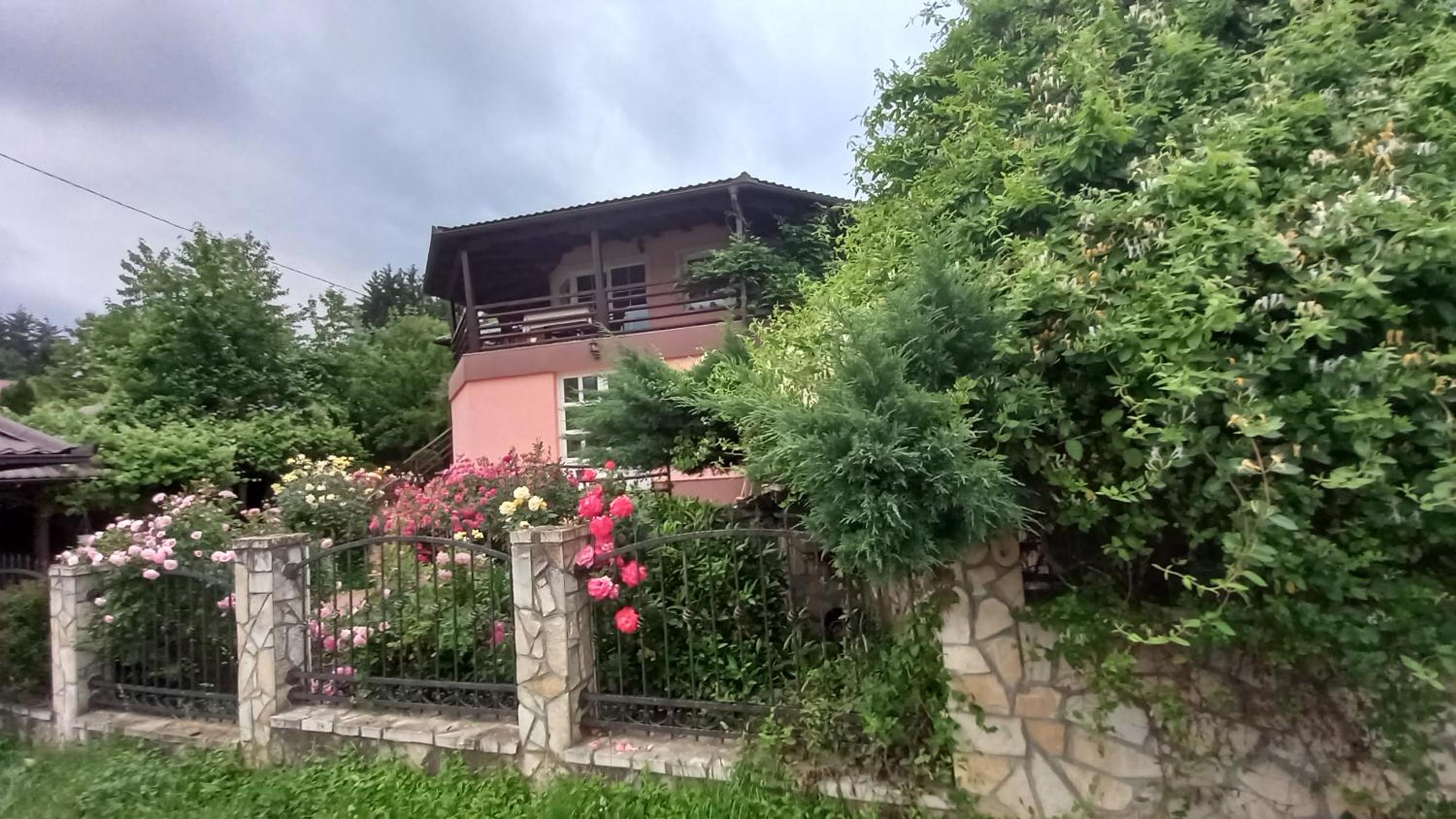Vila Sani view 3