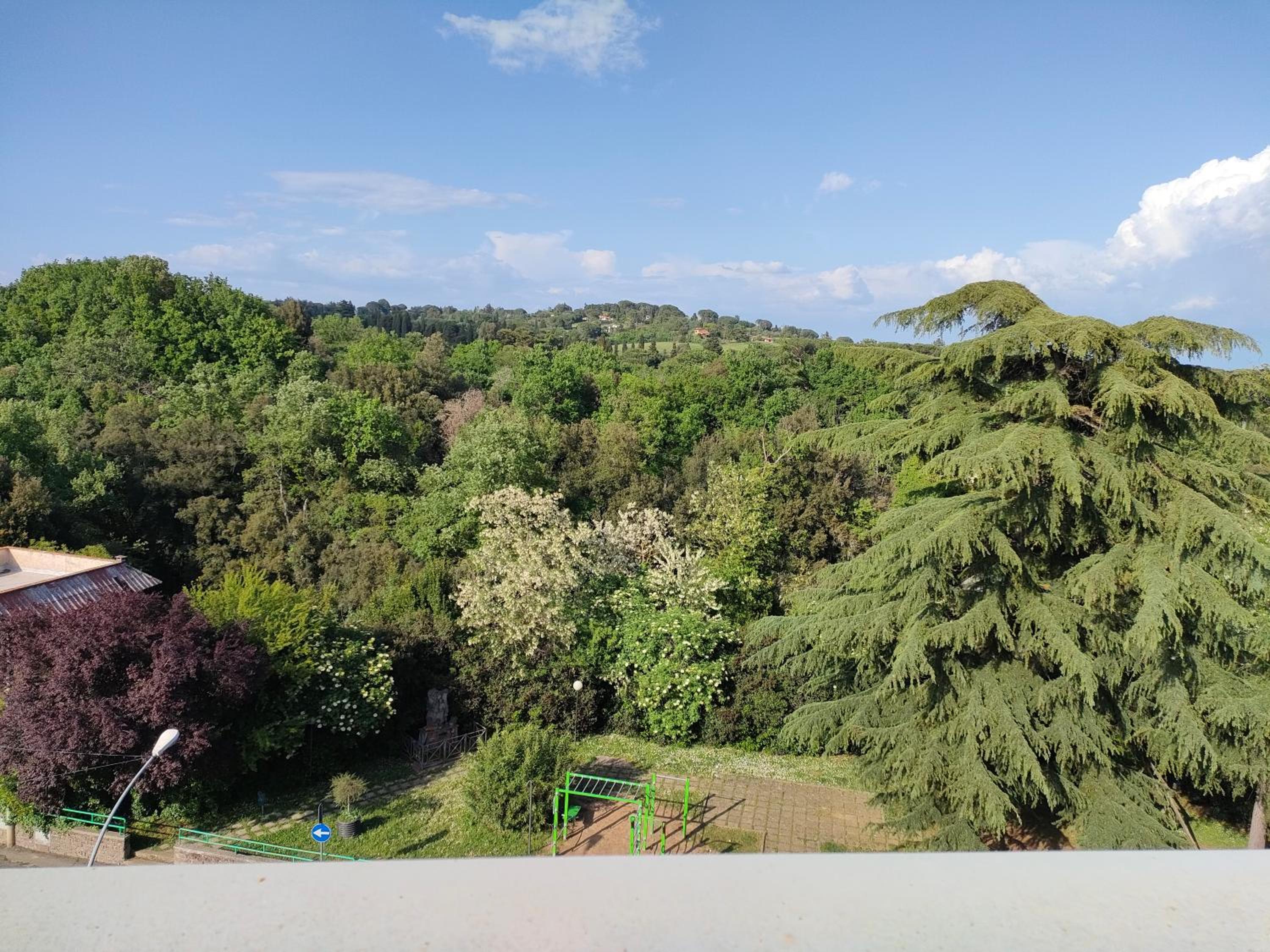Francigena Sutri Apartment con posto auto riservato e coperto view 5