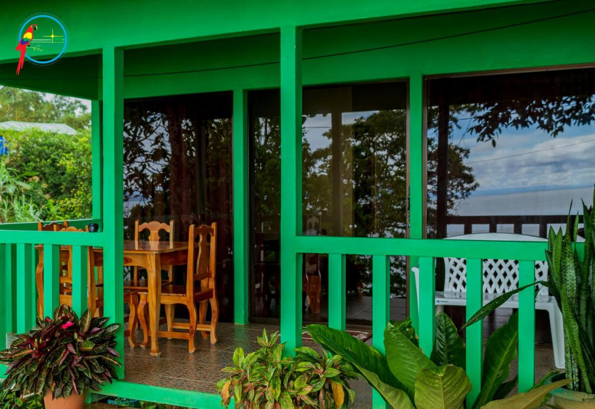 Cabaña Ara Macao Lodge