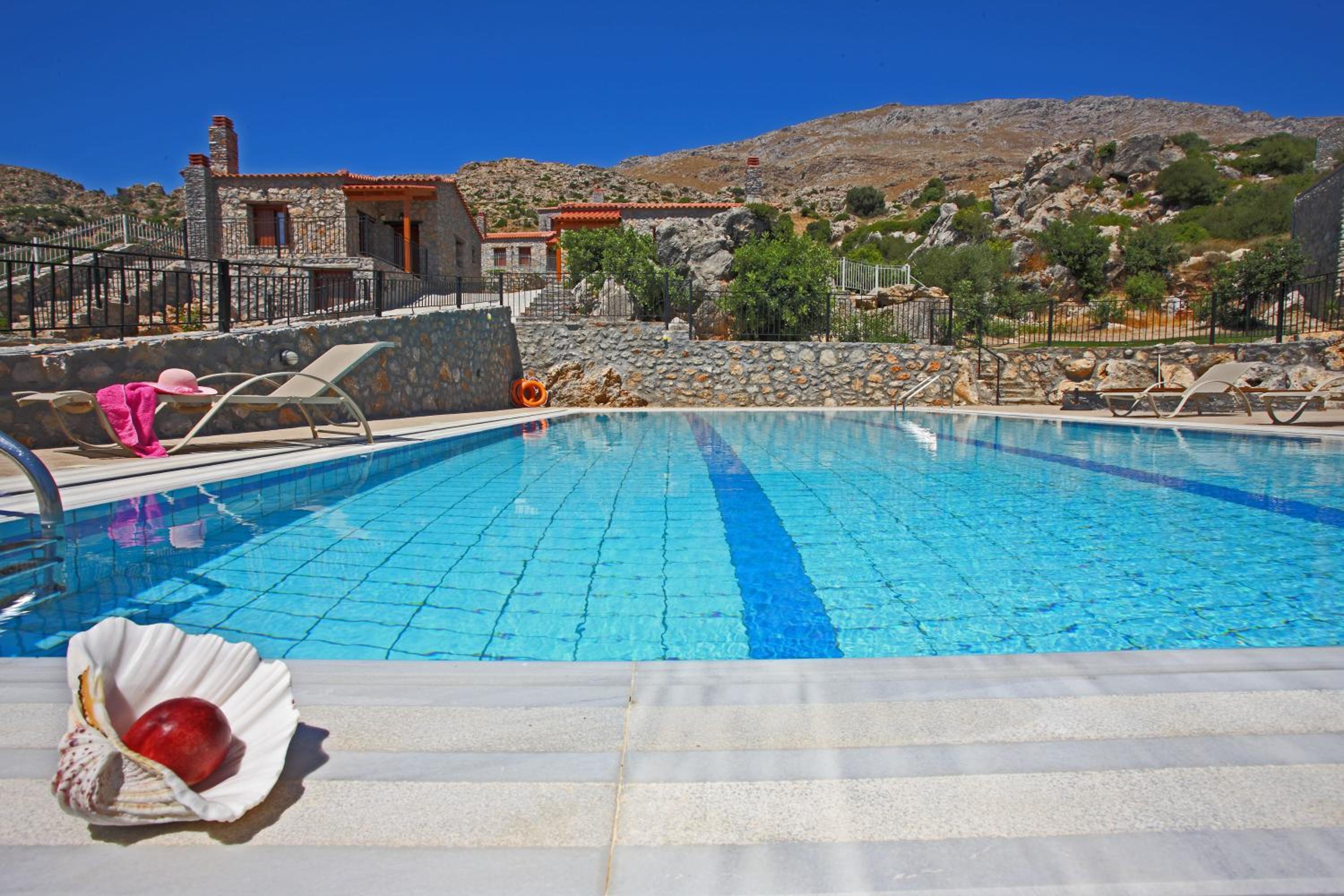 Vrachos Villas