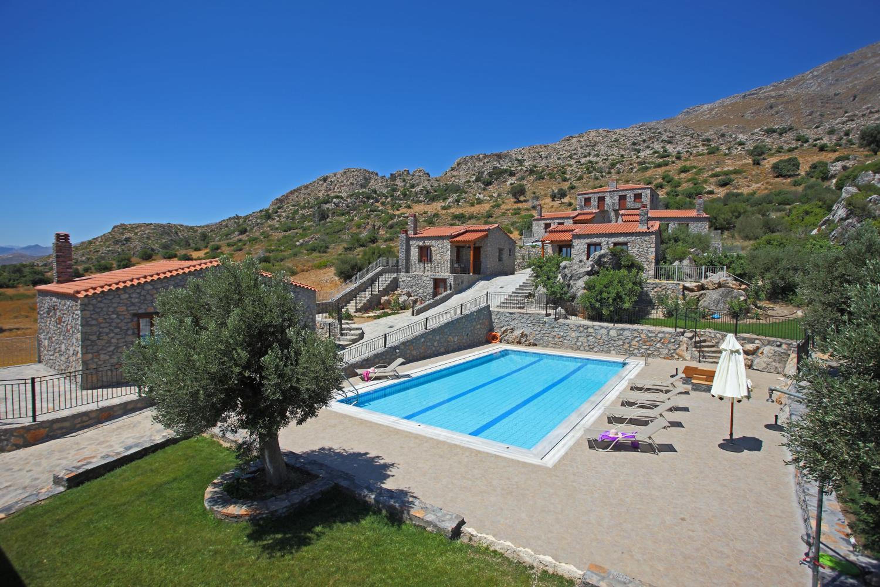 Vrachos Villas