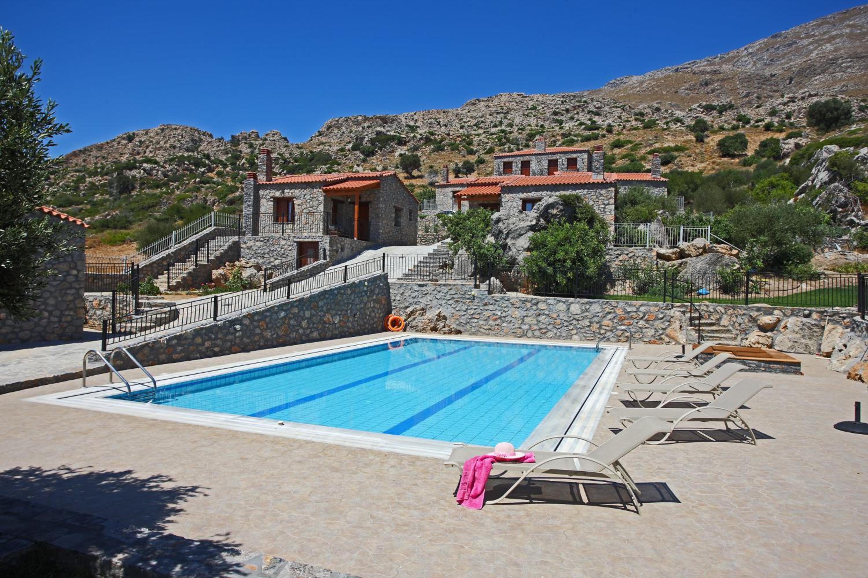 Vrachos Villas