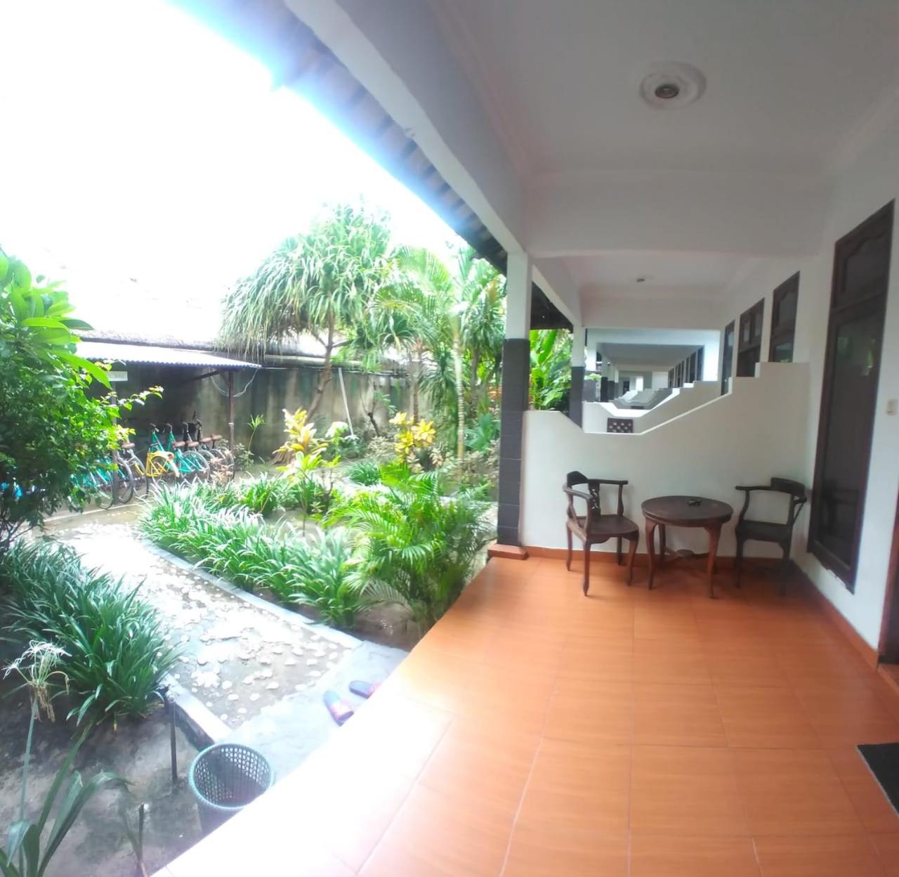 Gili Welldone Guesthouse