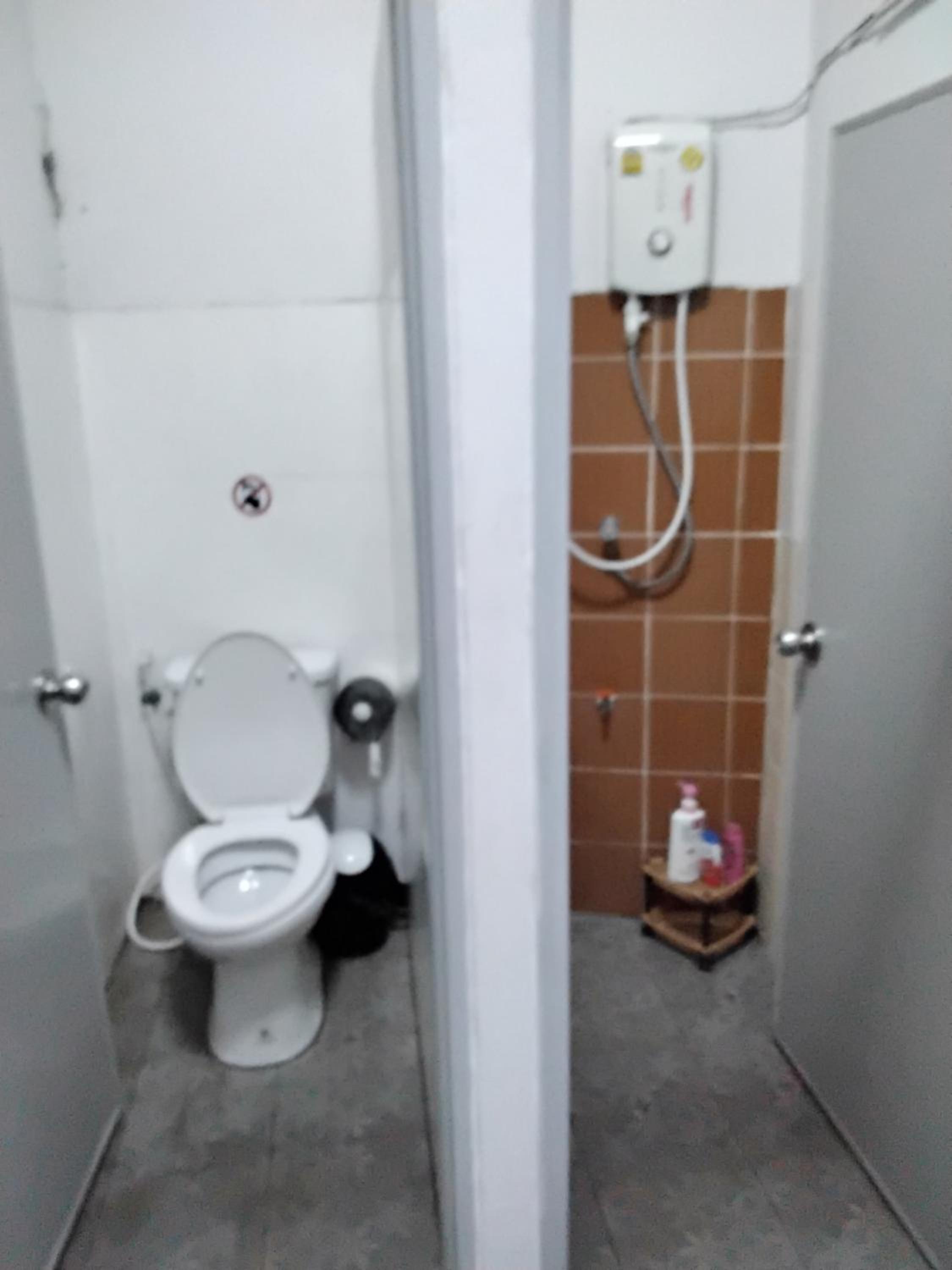 Danee Hostel
