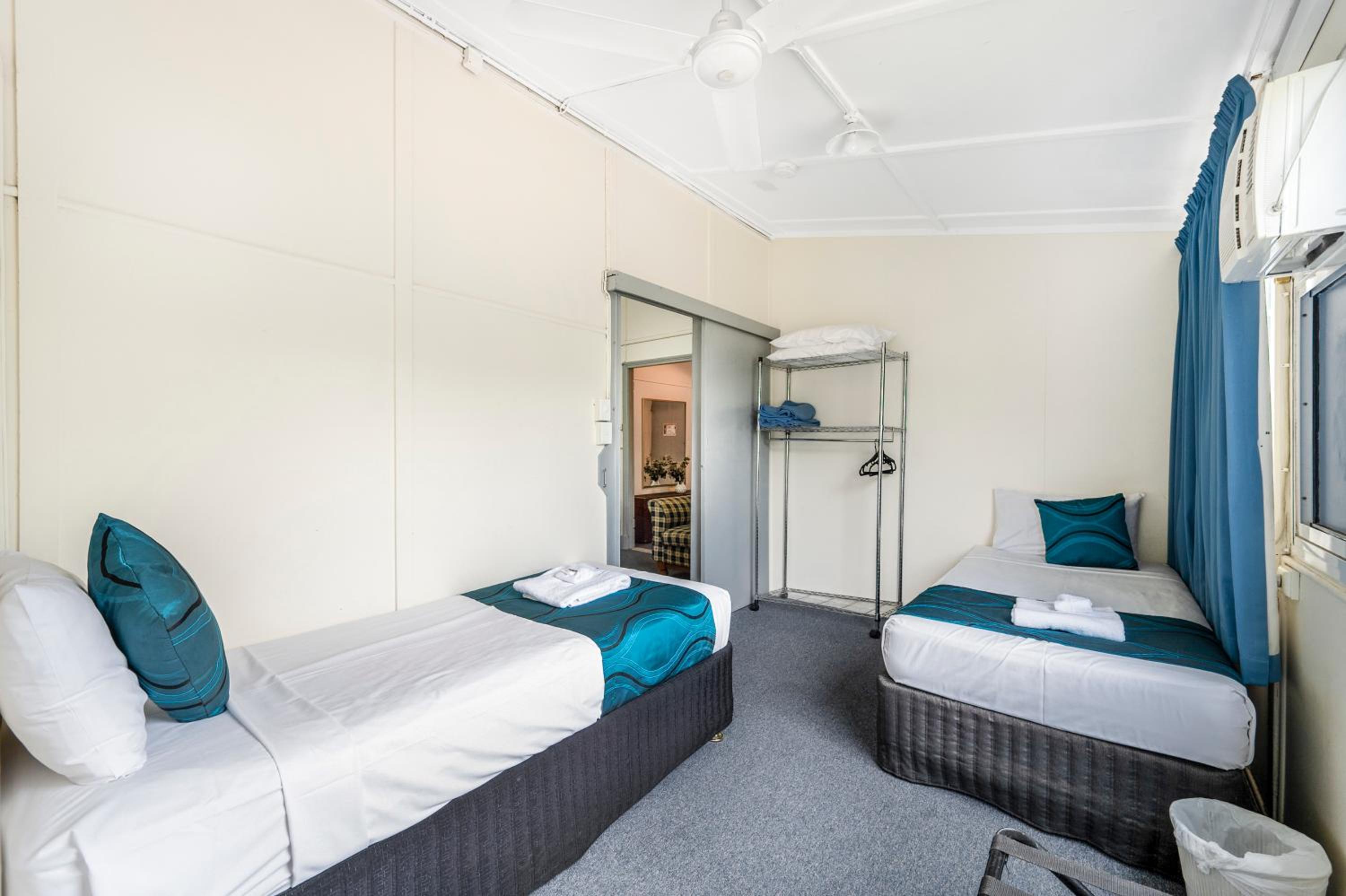 Strand Motel