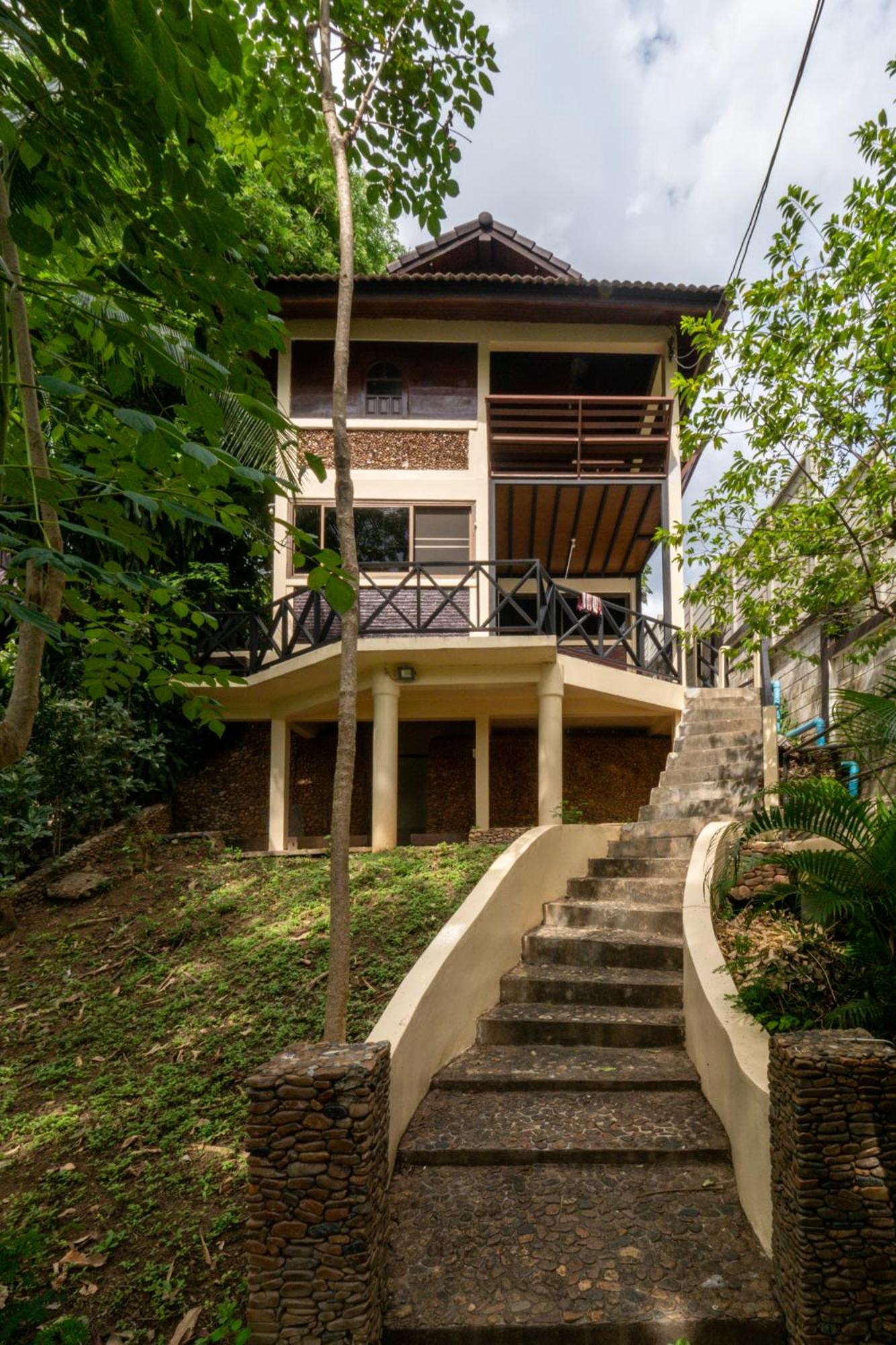 Ratmanee House