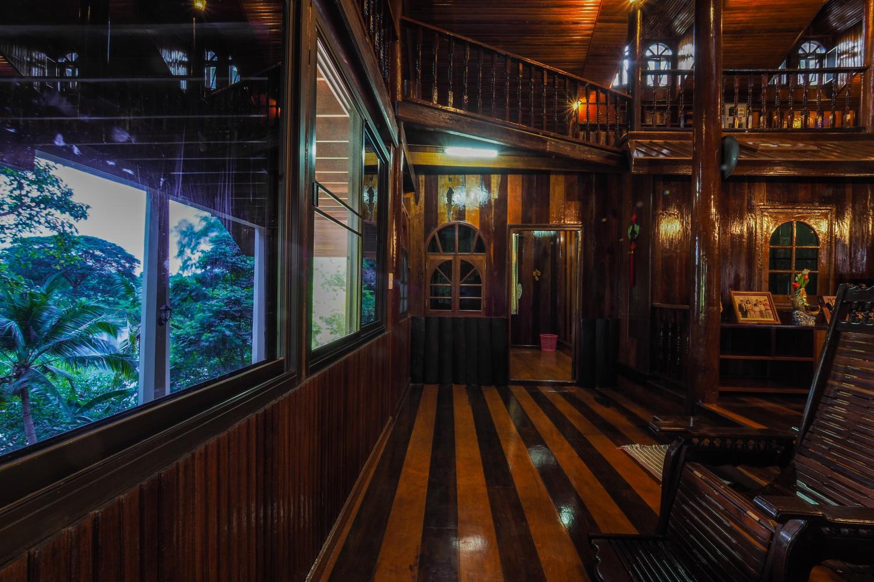 Ratmanee House