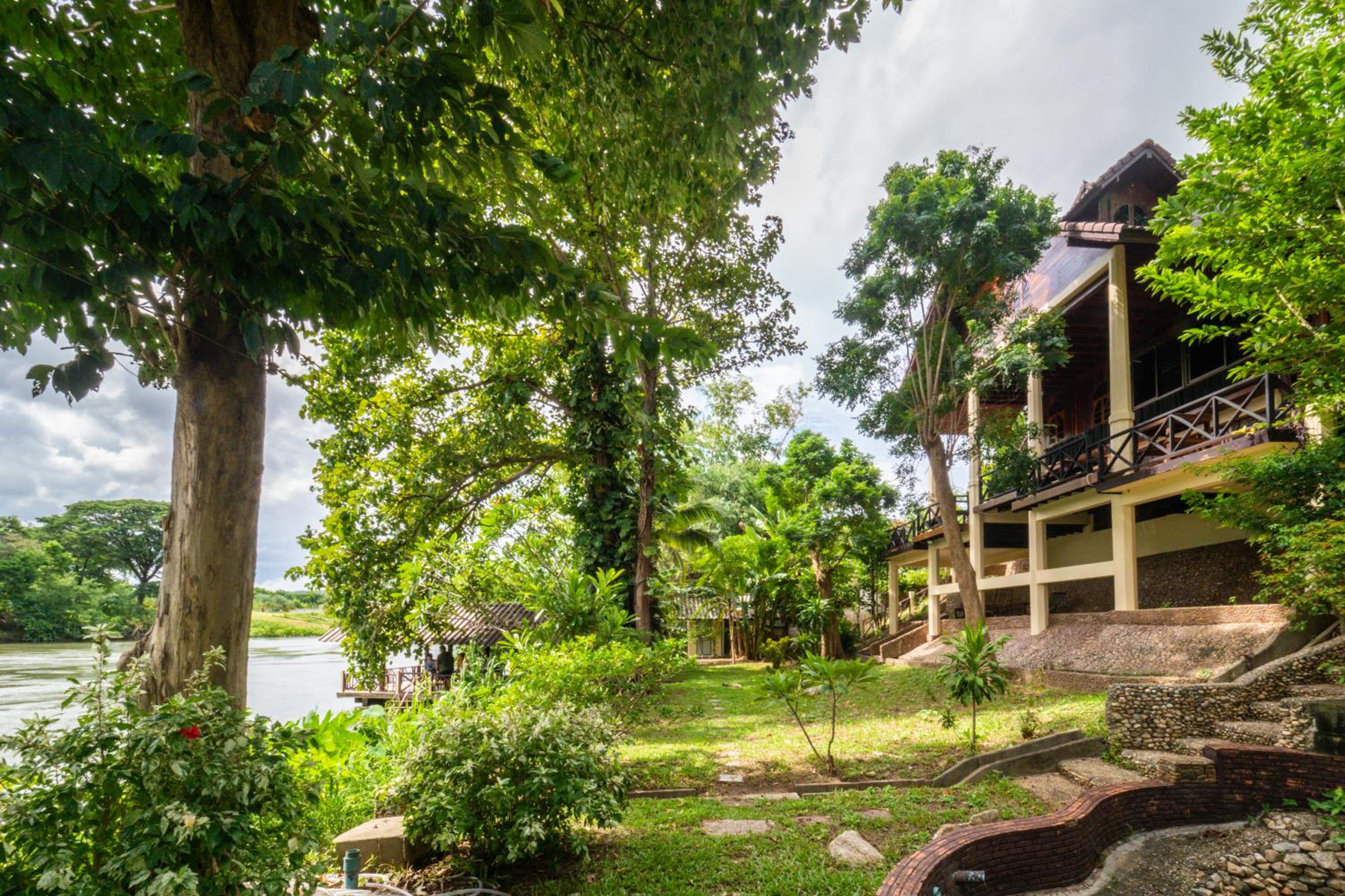 Ratmanee House