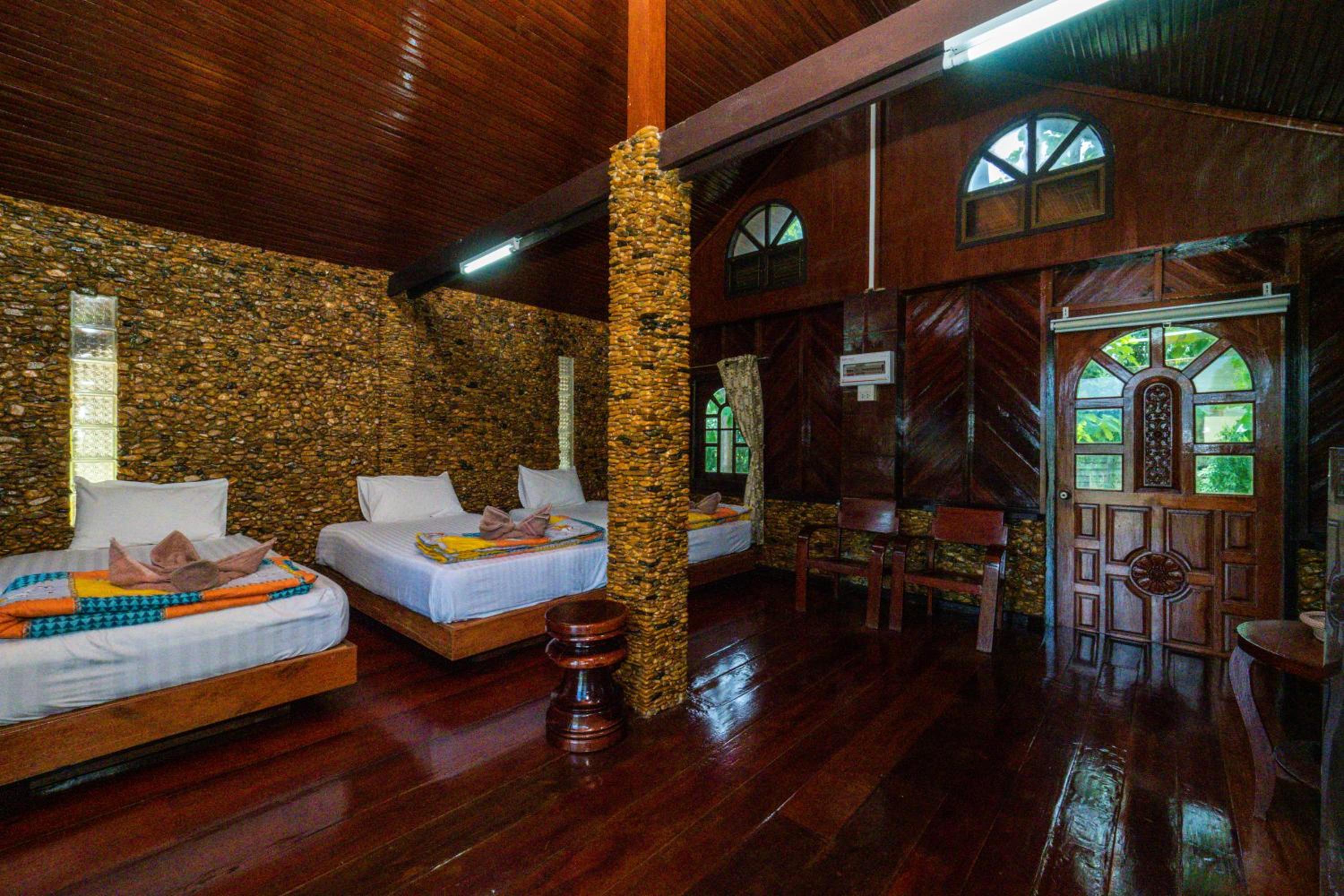 Ratmanee House