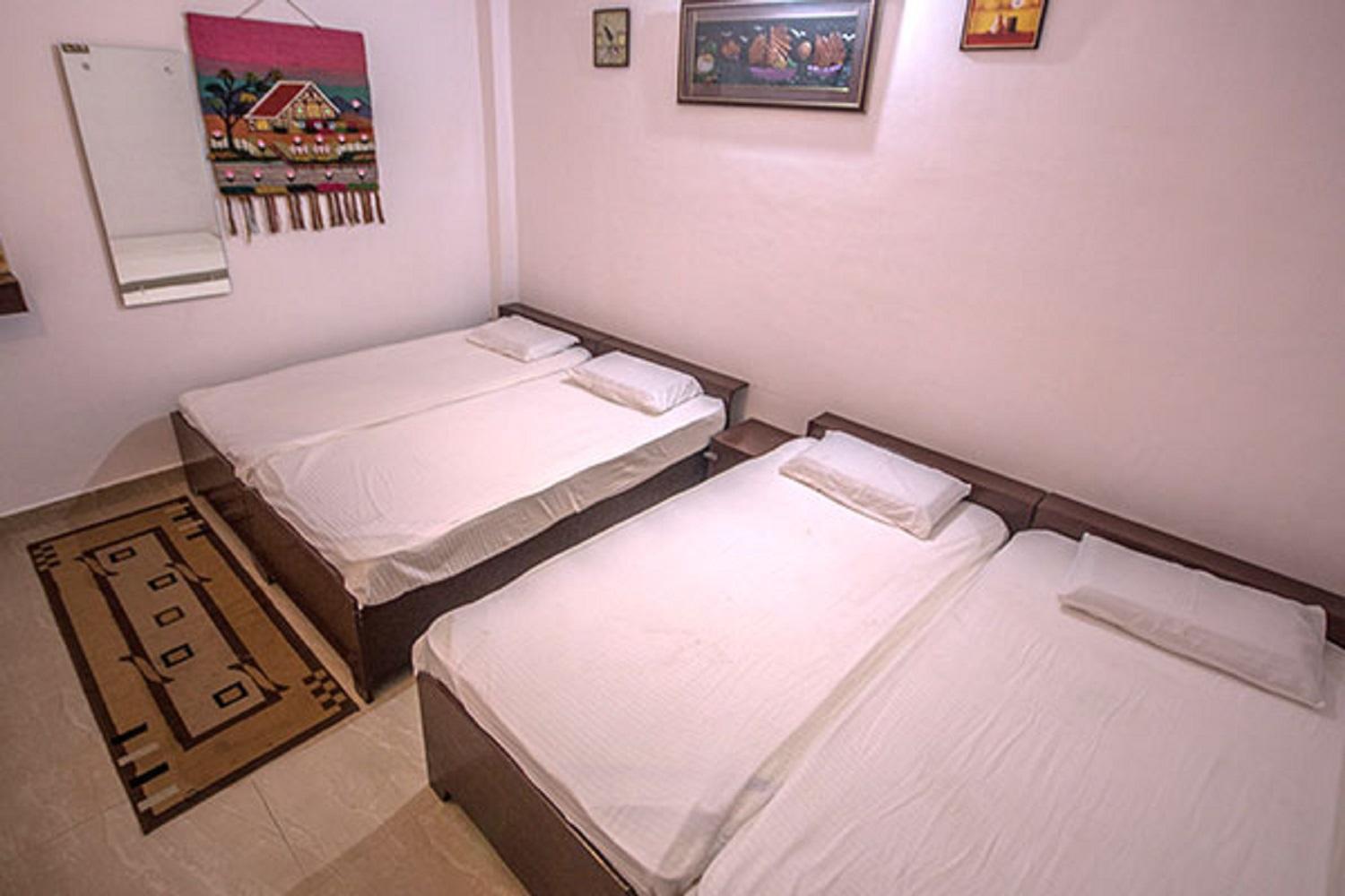 Friends Guest House & Hostel- near TAJ MAHAL