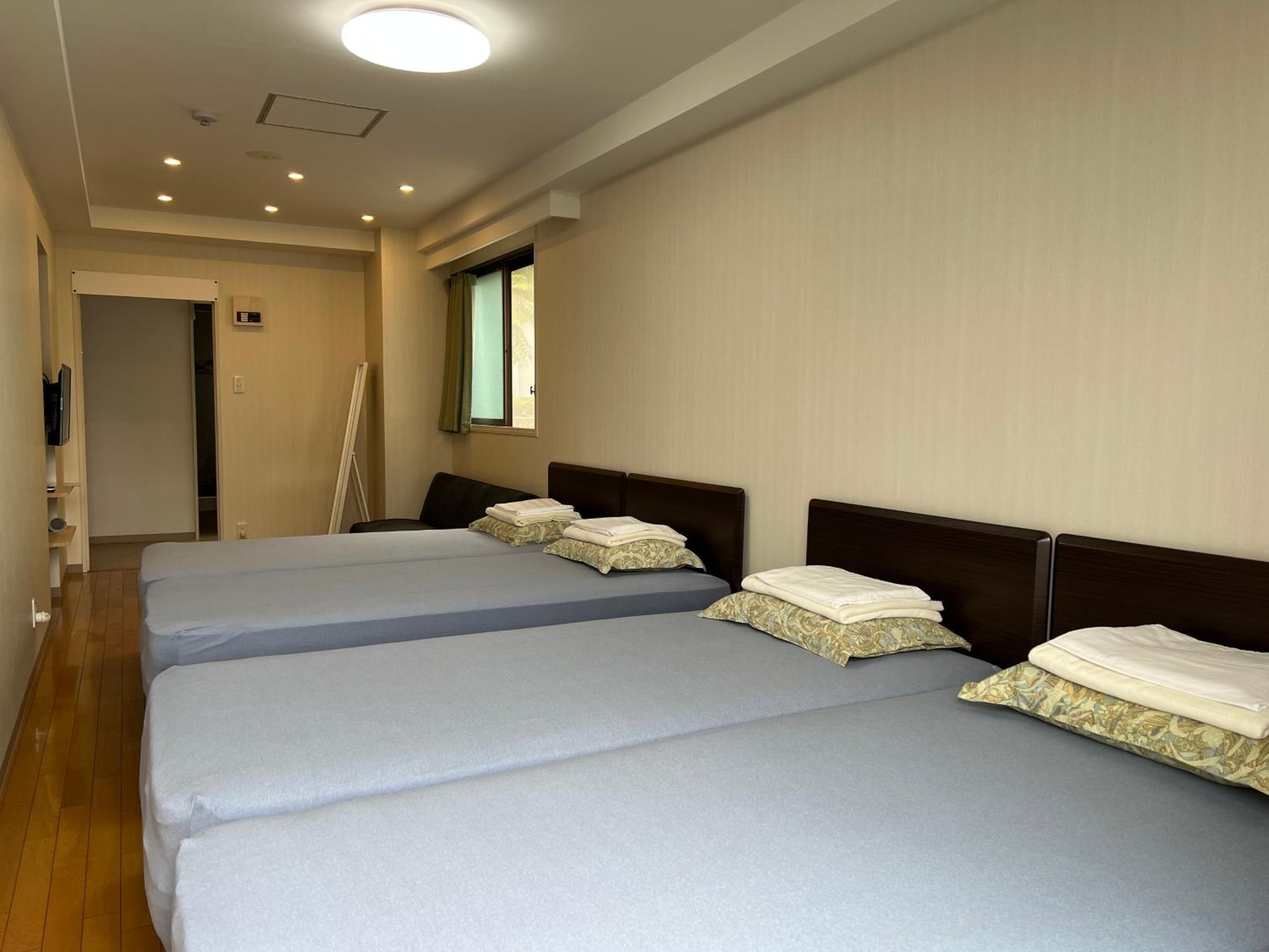 Atami Onsen Guest House Megumi 5 minutes walk from Atami Station