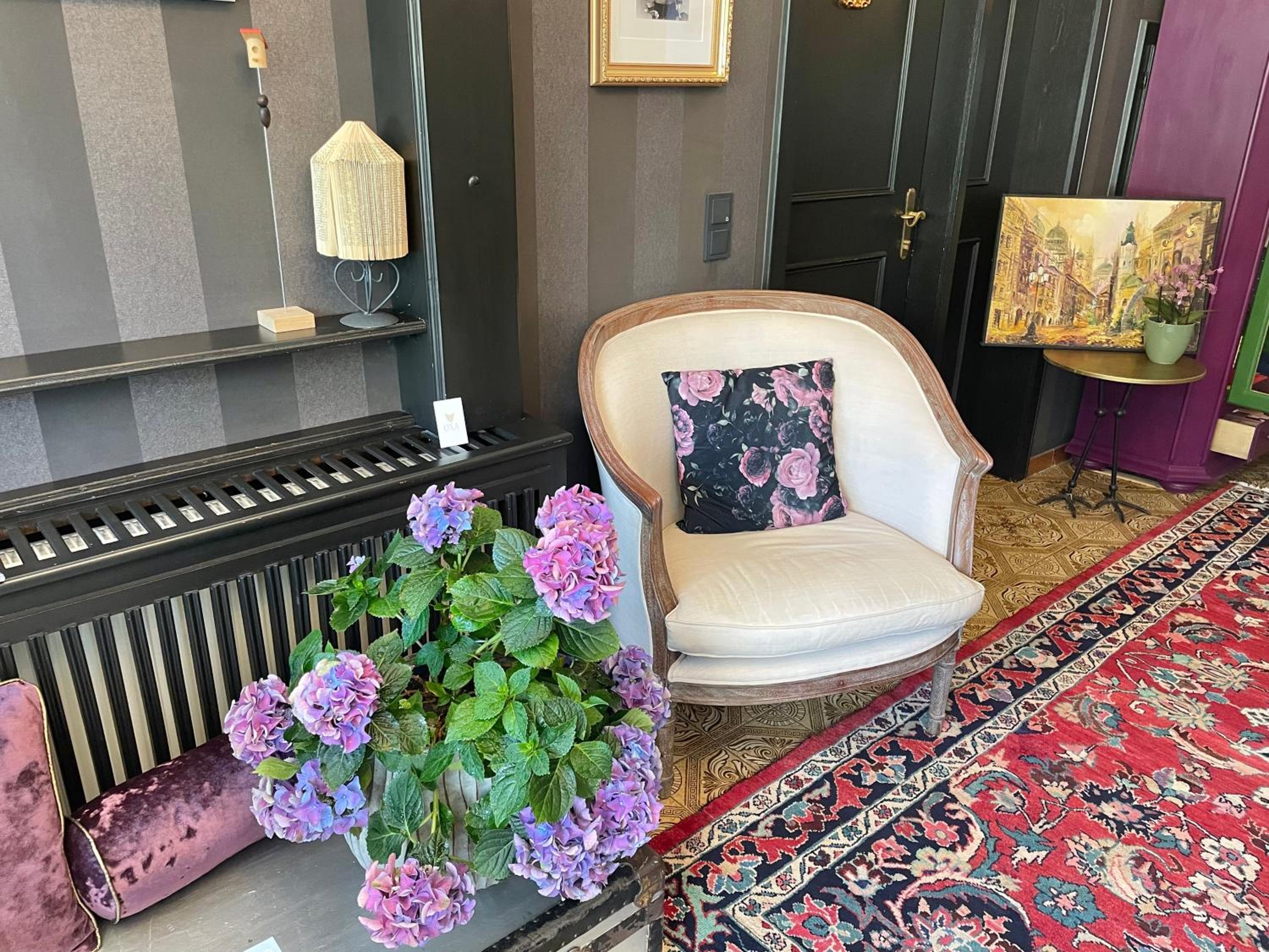 VILLA OXA - Boutique Design Hotel