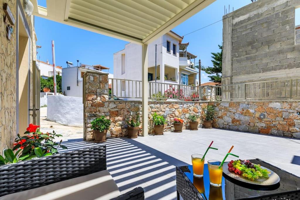 Nevila House view 4