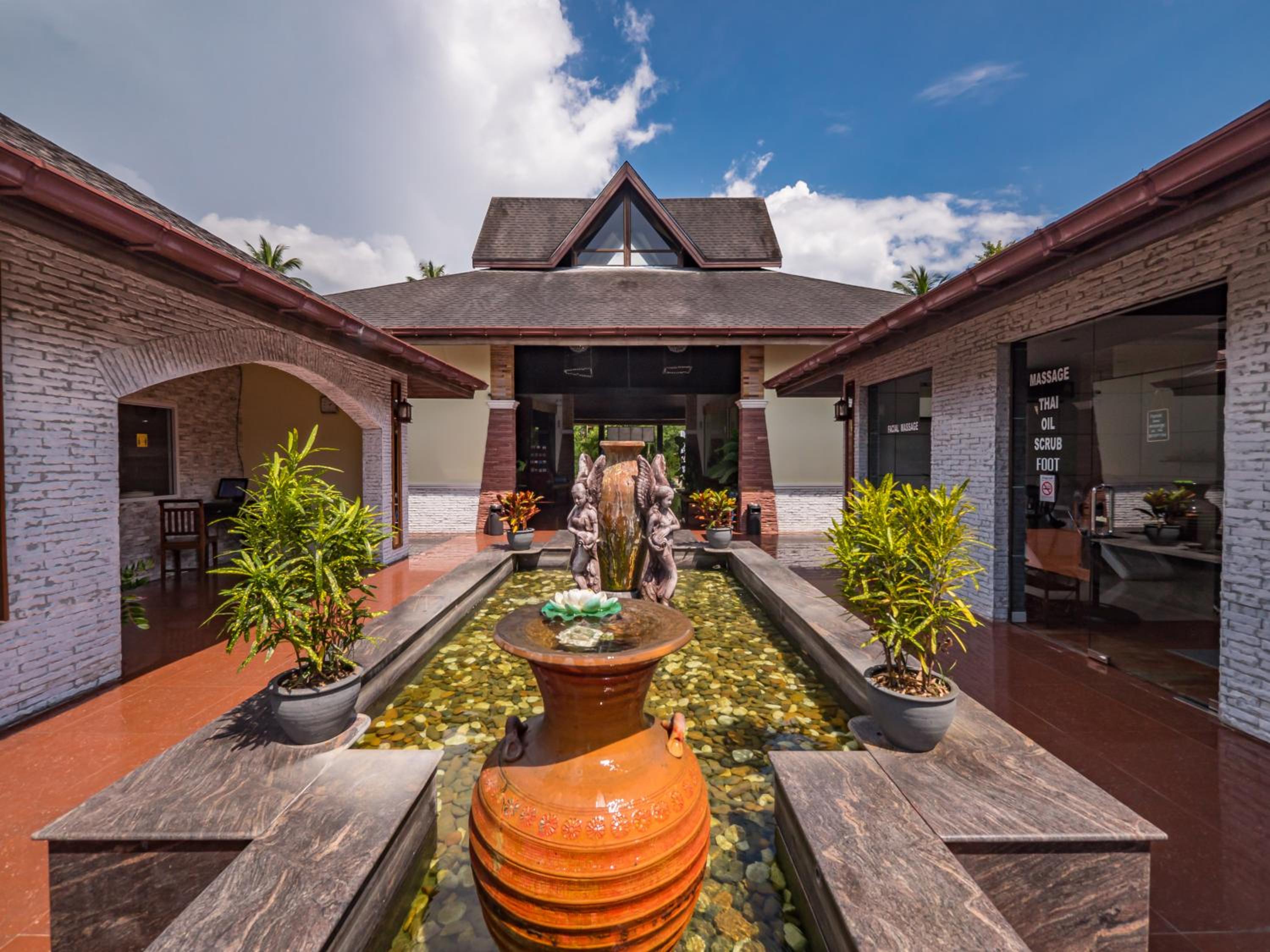 Hotel Sea Valley Resort - Image 1