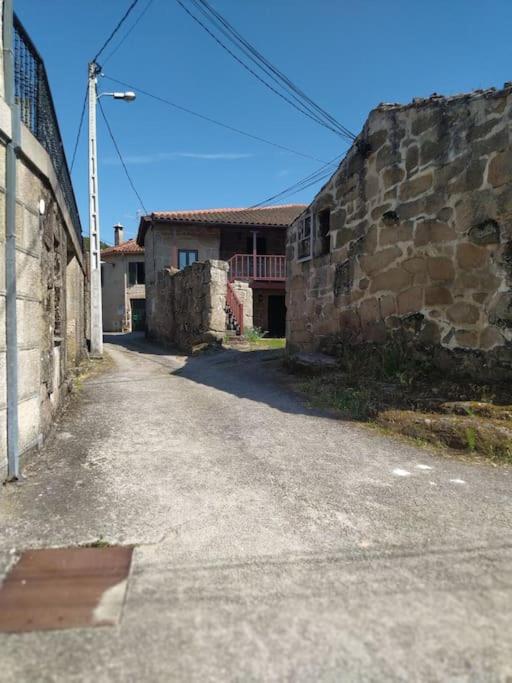 Casa Amil da Vilaboa, Allariz view 3