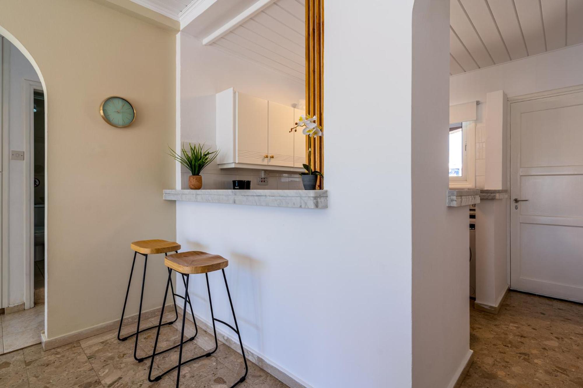 Keylana's 2-BR Apt in Pyla