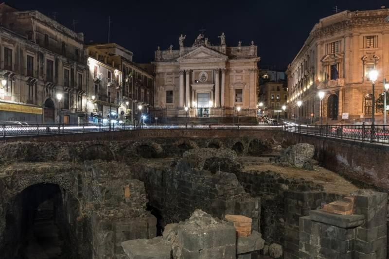 DUHOME apartment in the heart of Catania