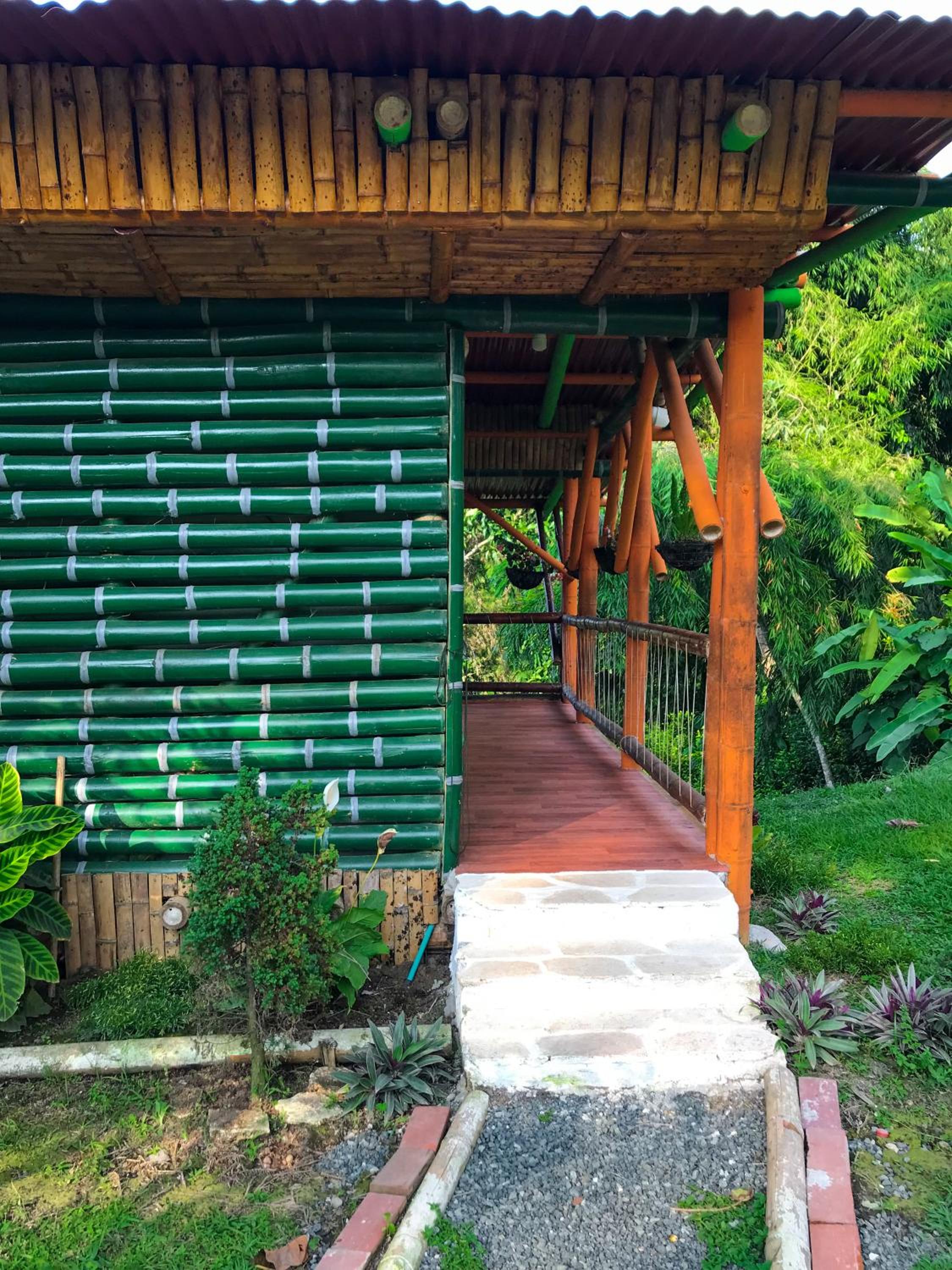 Cabaa Type Glamping - with swimming pool