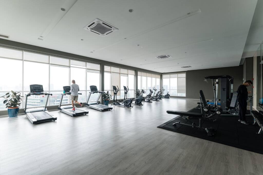 TR Residence Lovely 3 BR unit 6pax next to Titiwangsa LRT