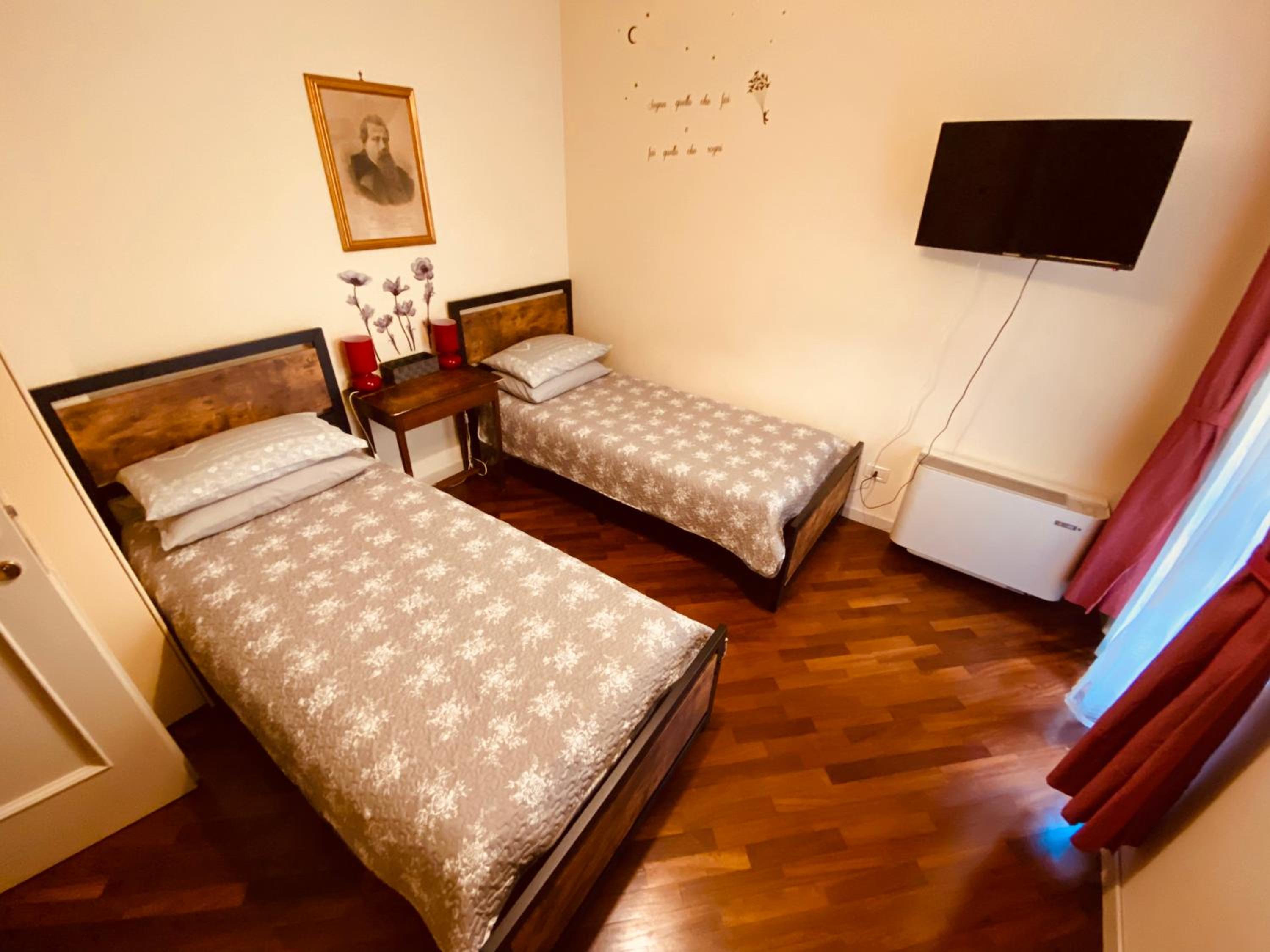 Amici Miei Rooms