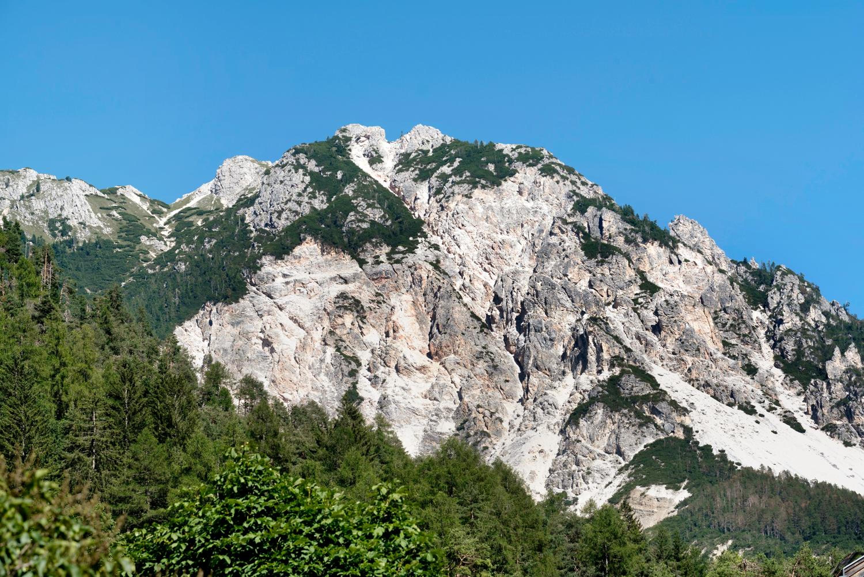 Photo 25