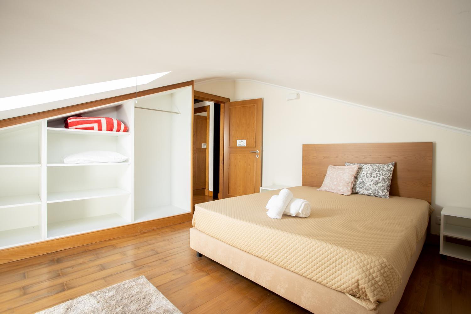 Photo 100