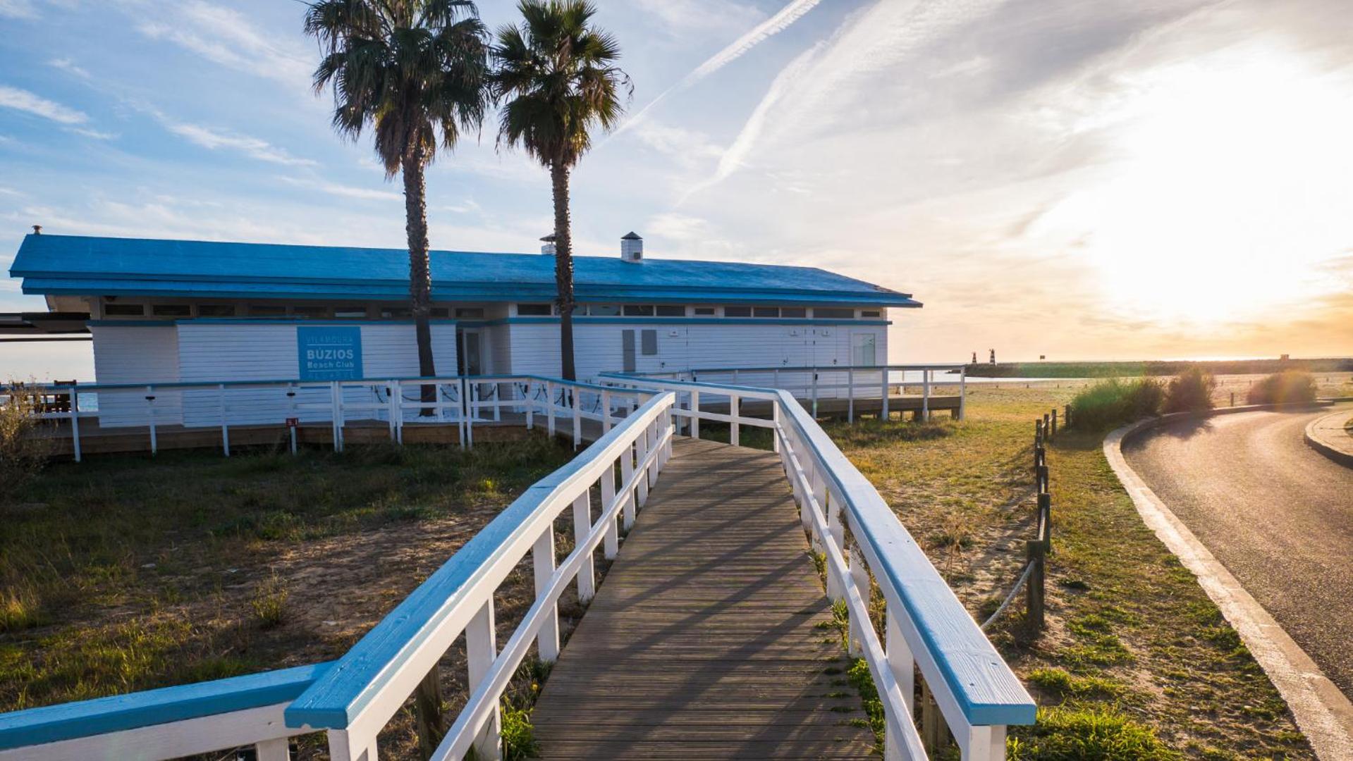 Hotel THE PALM at the Palm Village 2 Bedrooms Apartment - Image 1