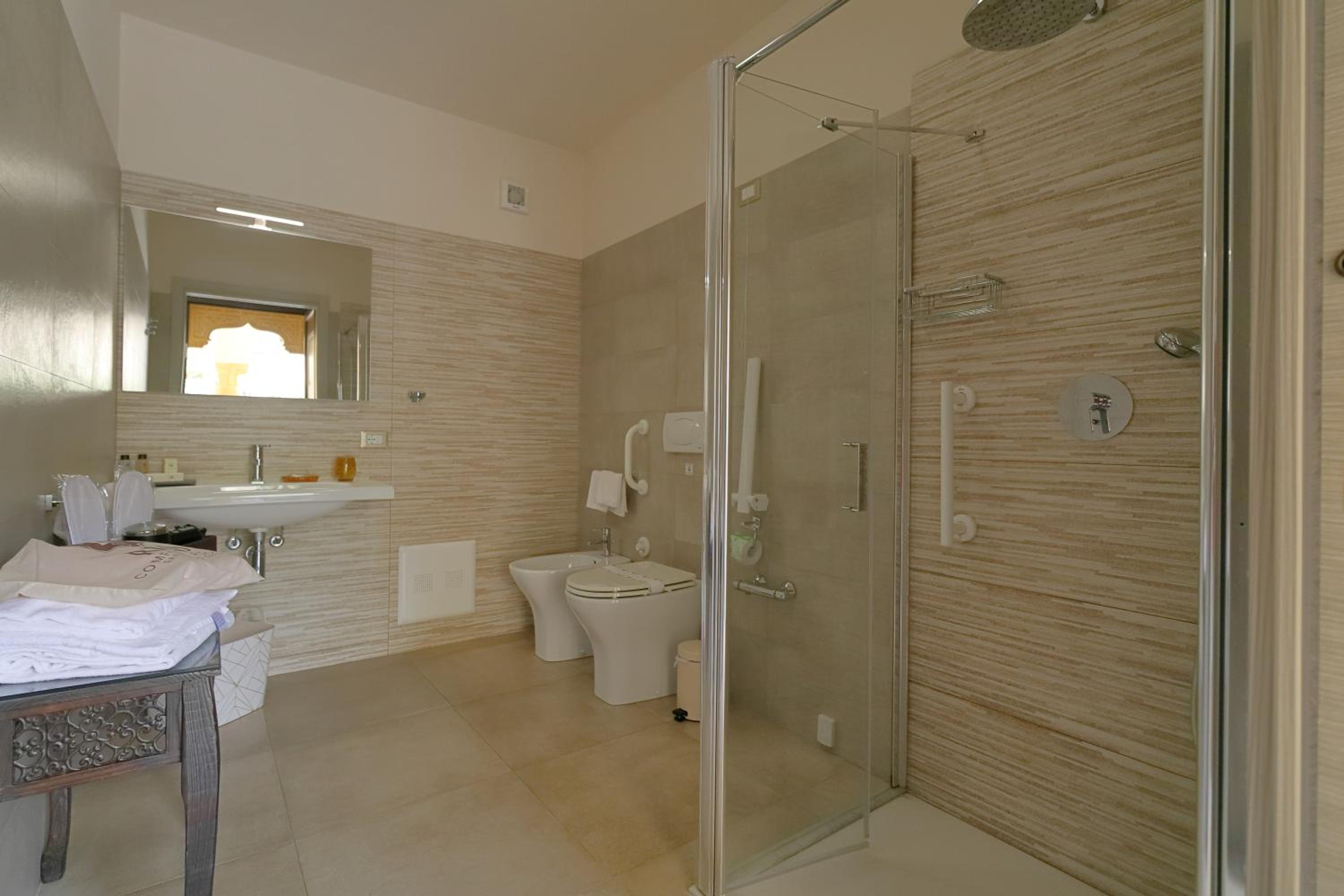 RIAD Comfort Rooms