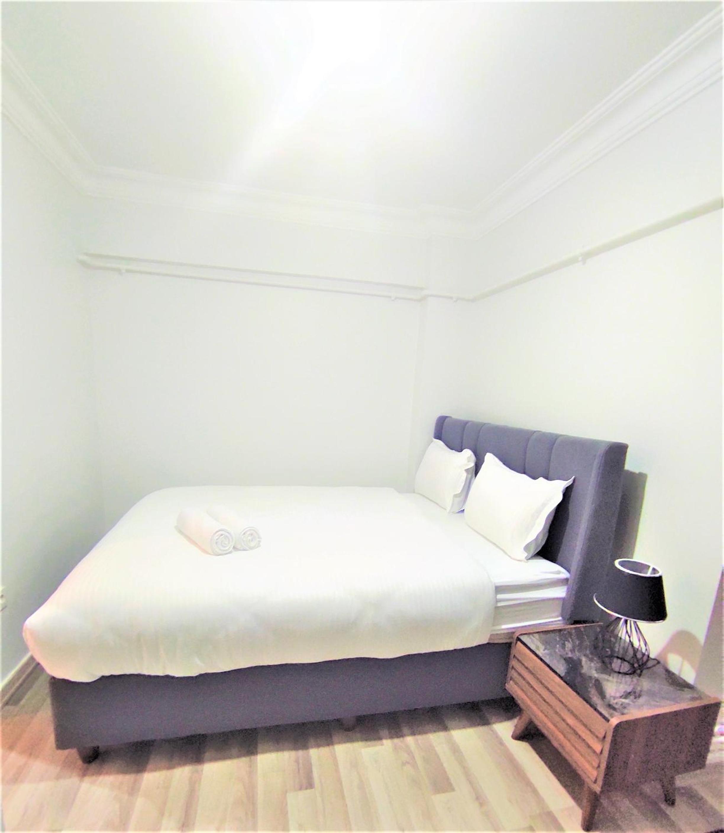 Intimate Suite Pier Side