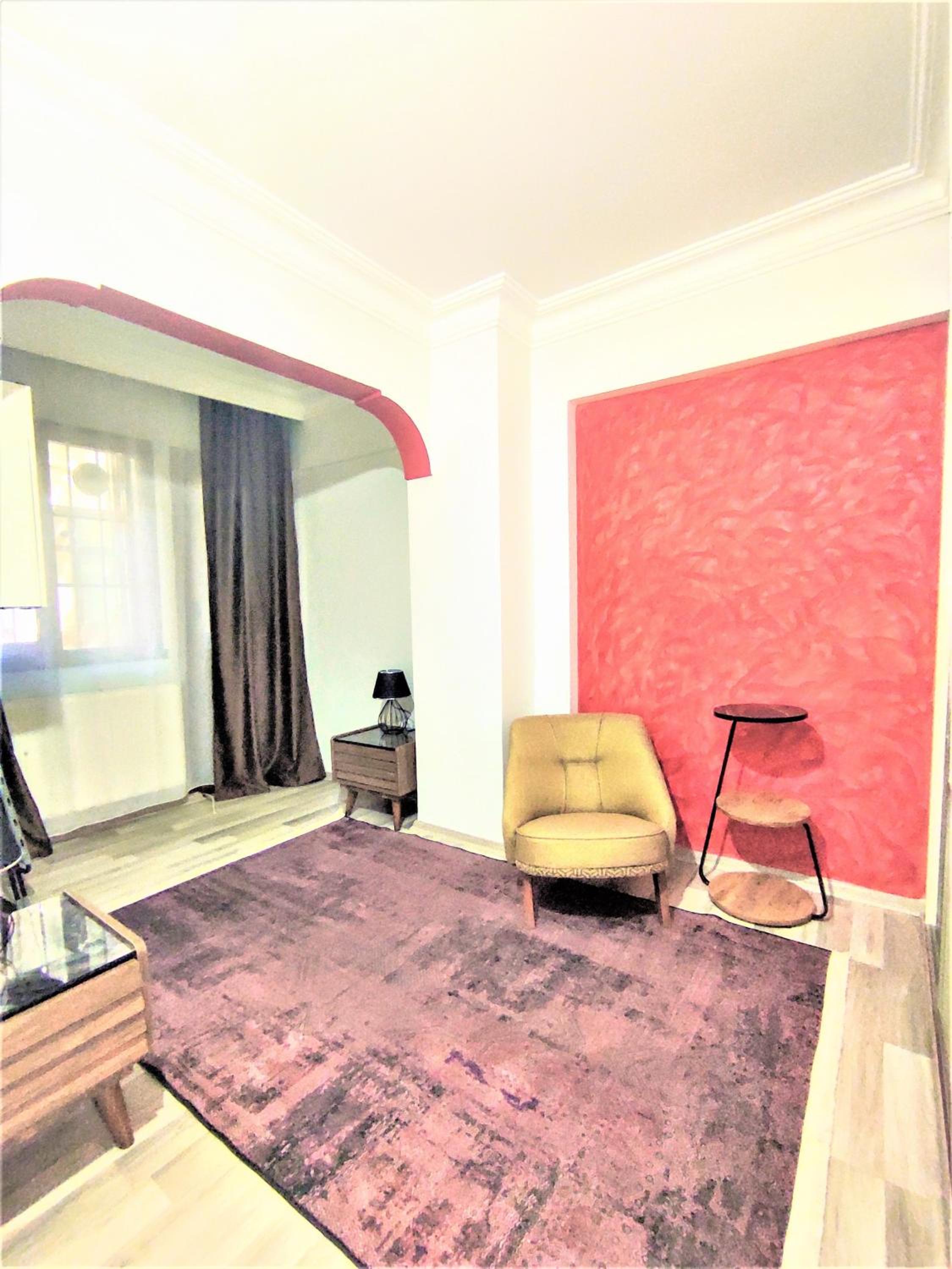 Intimate Suite Pier Side