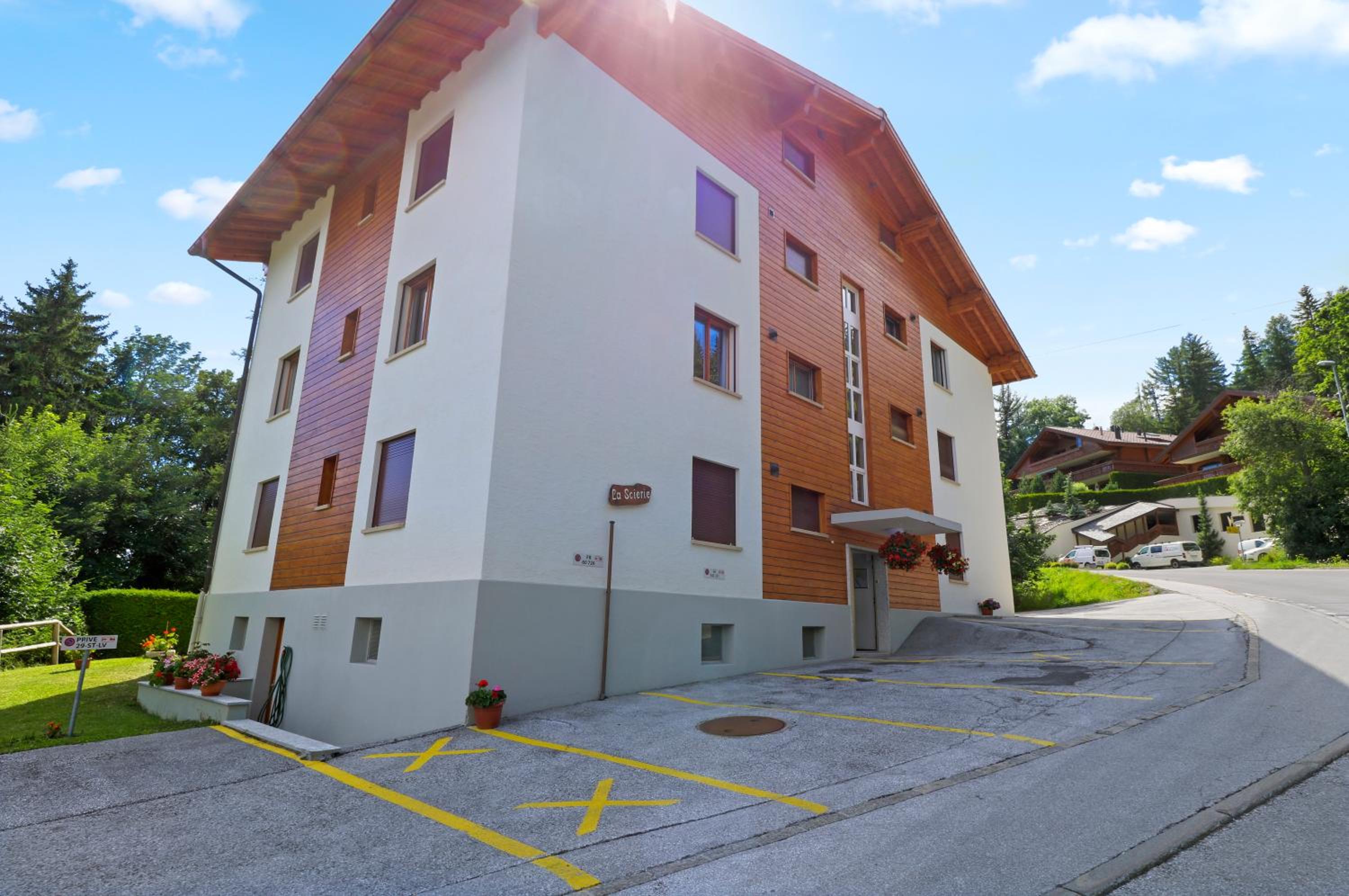 Appartement grandiose avec vue sur les montagnes